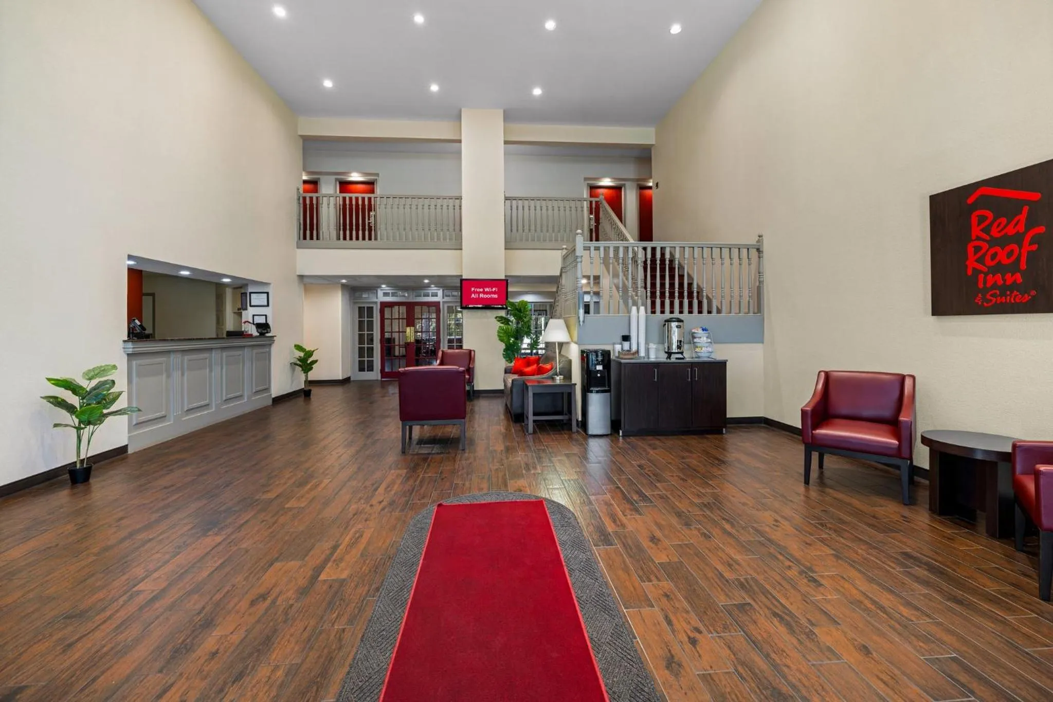 Lobby or reception in Red Roof Inn & Suites Albany, GA