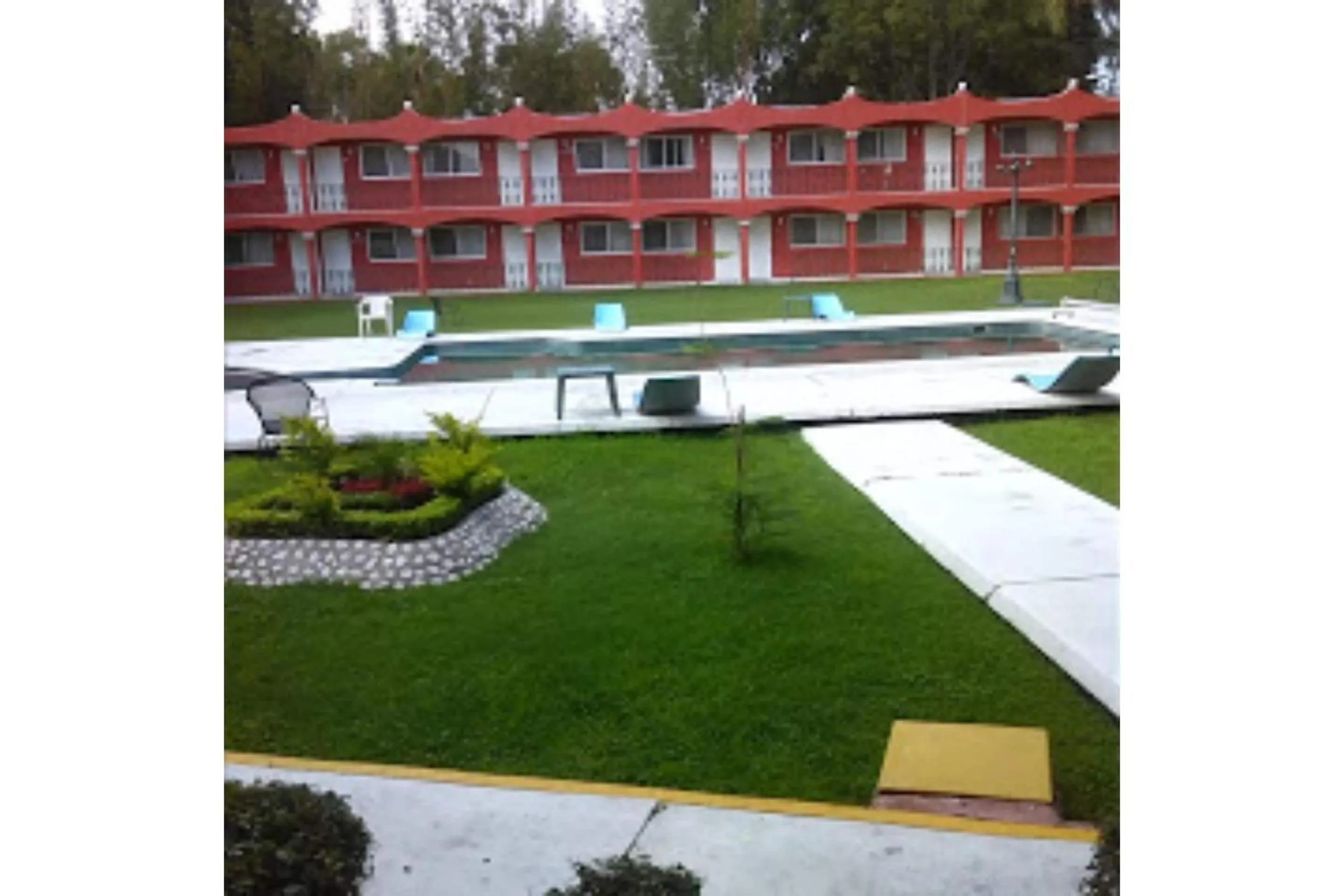 Swimming pool in Capital O Gran Hotel Campestre