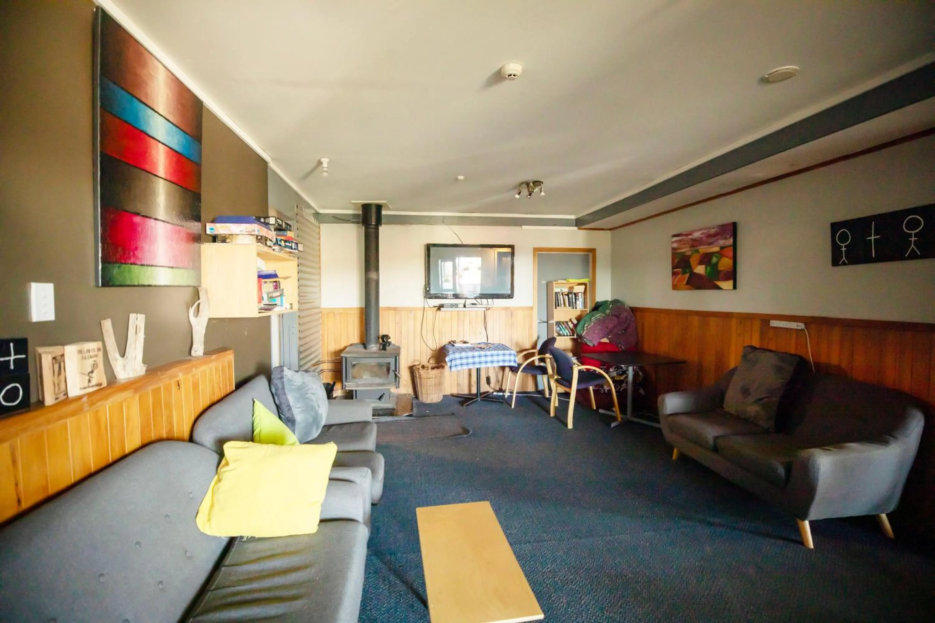 Living room in Ivorytowers Accommodation