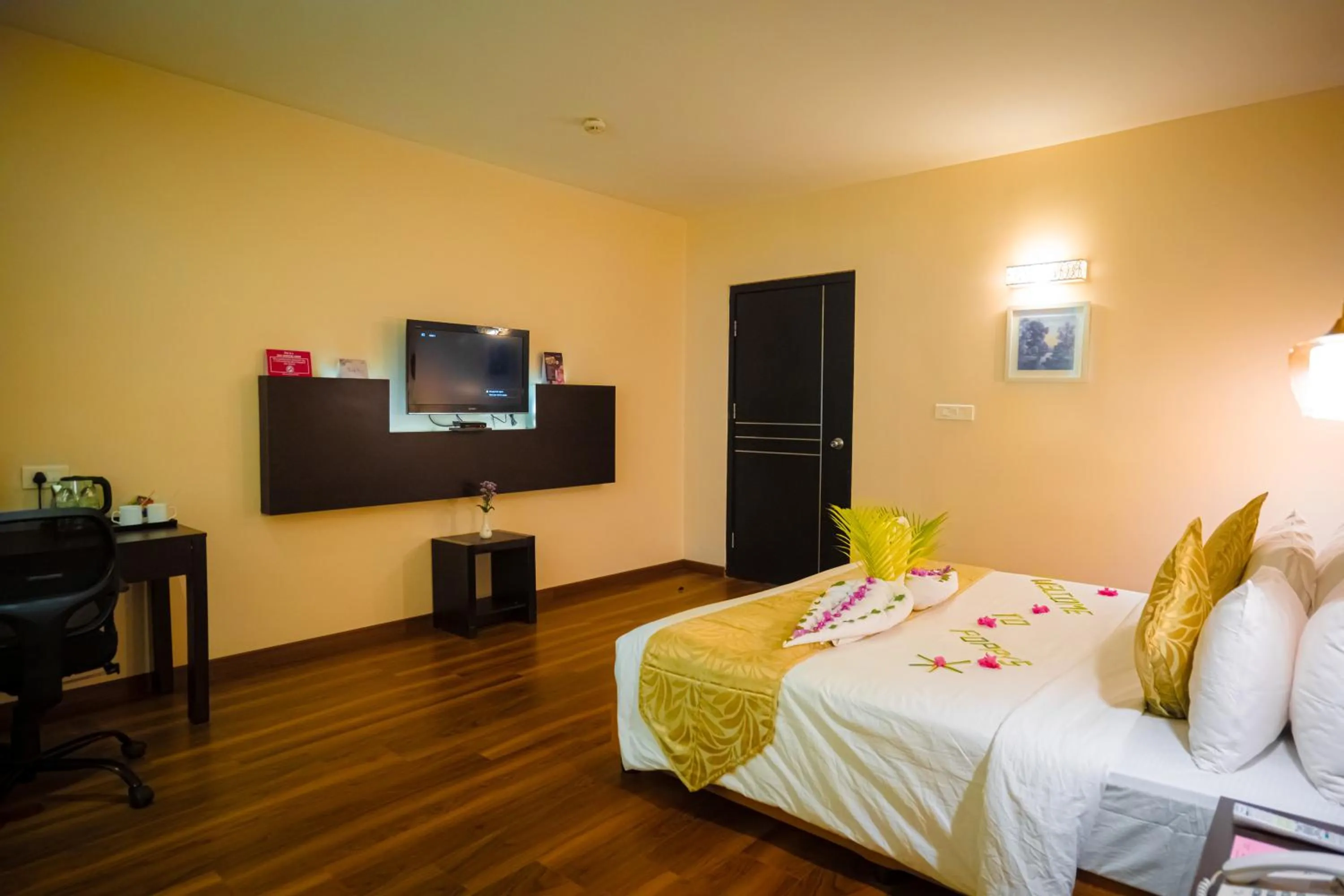 Bed in Poppys Hotel Madurai