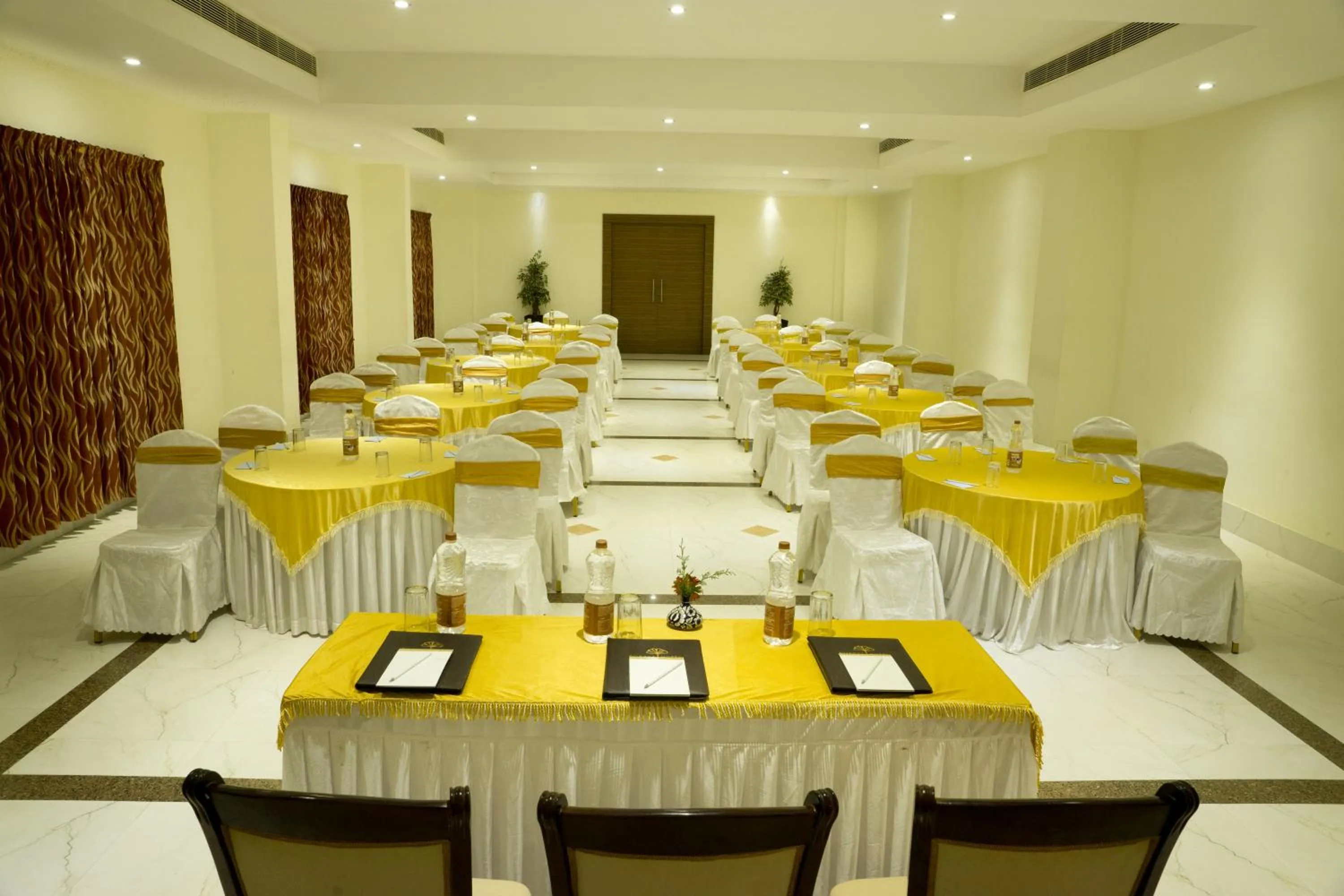 Meeting/conference room in Poppys Hotel Madurai
