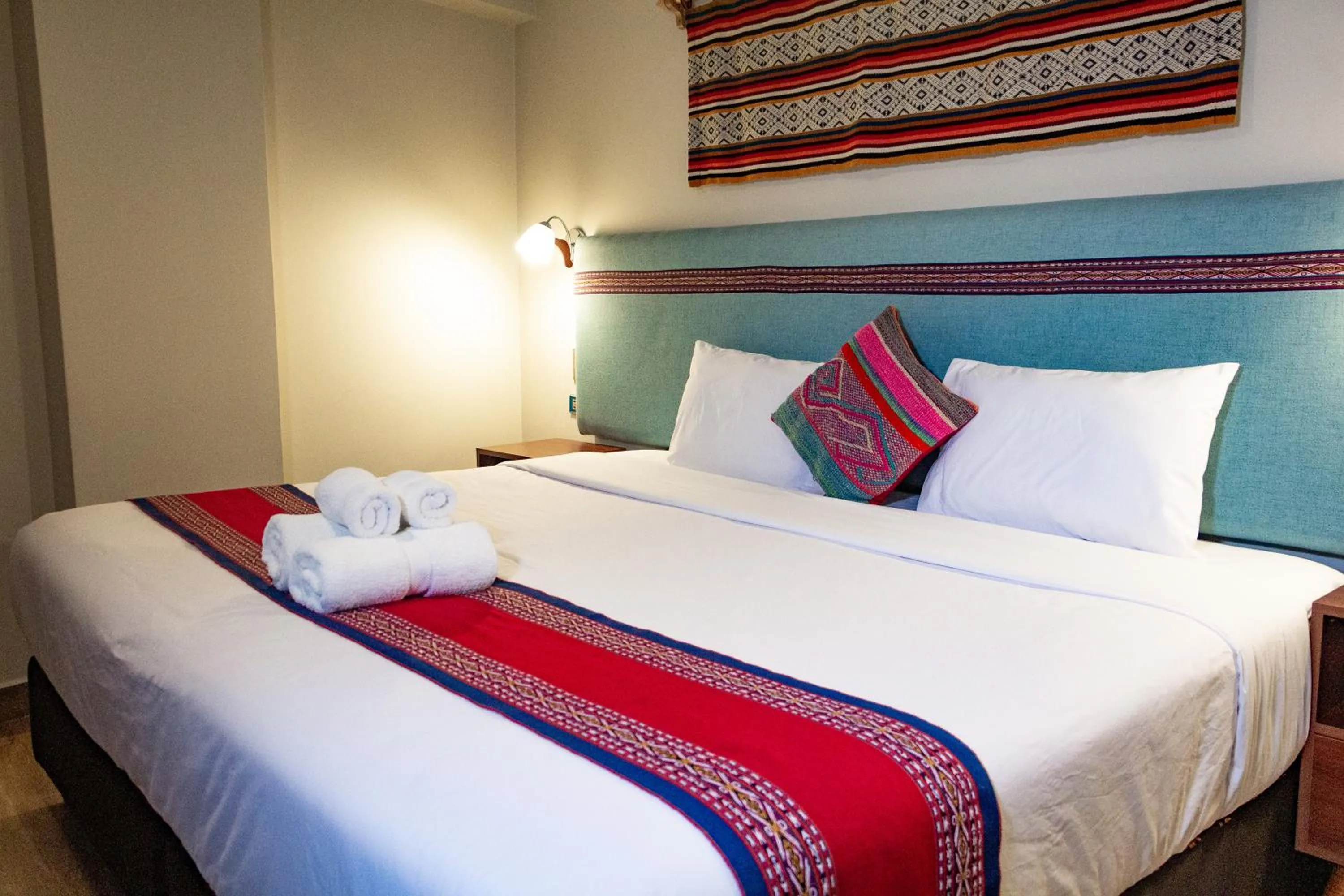 Bed in Rockrivers MachuPicchu