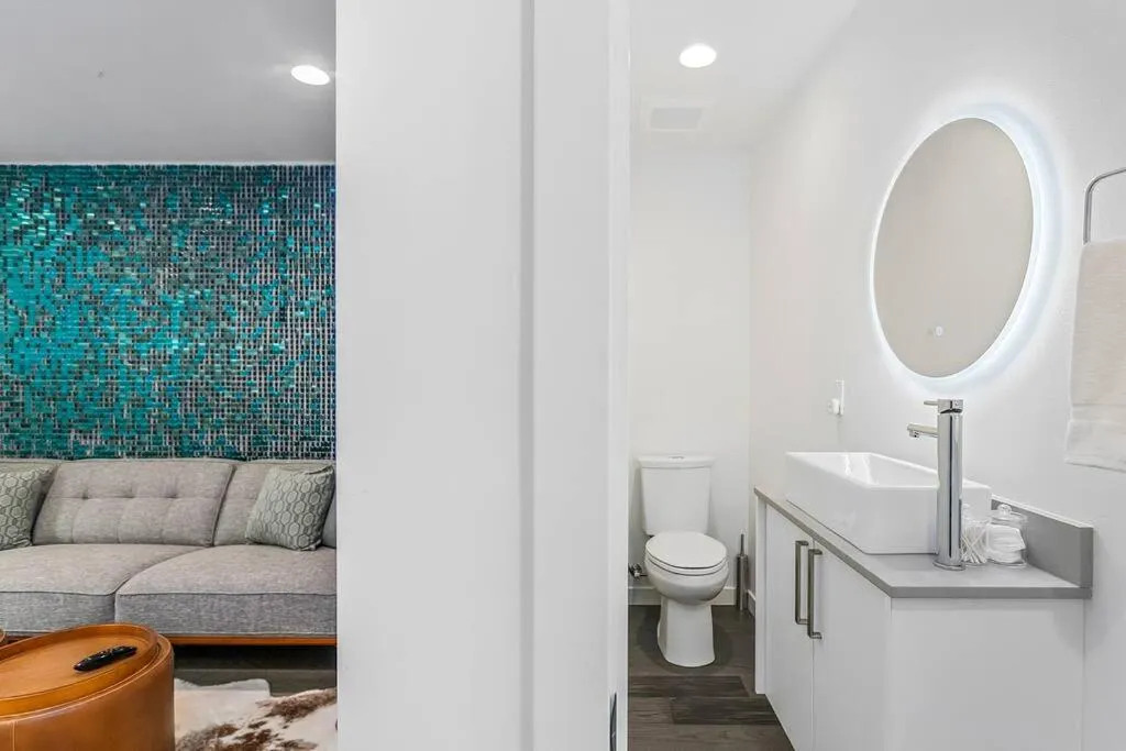 Autumn Leaves in Jefferson Park