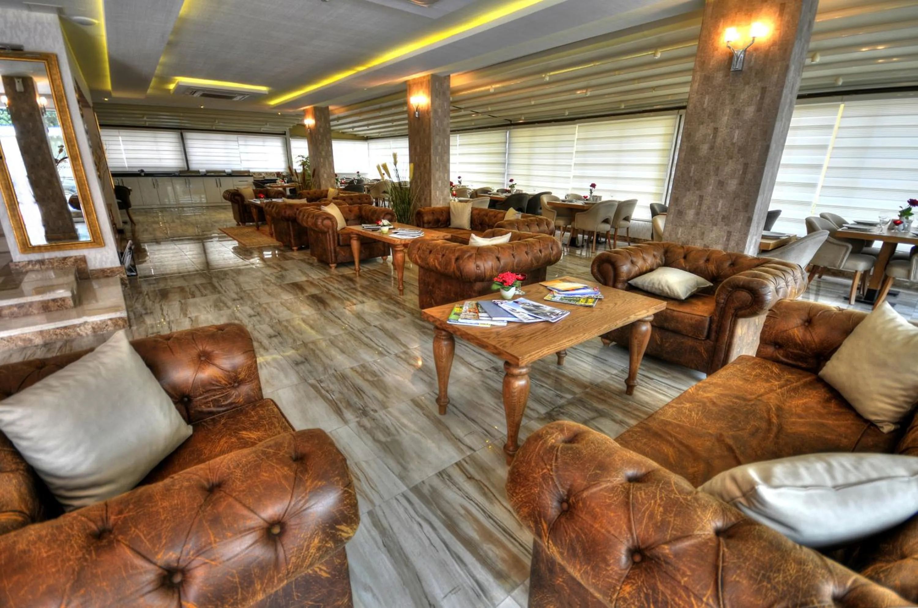 Lobby or reception in Golden Deluxe Hotel