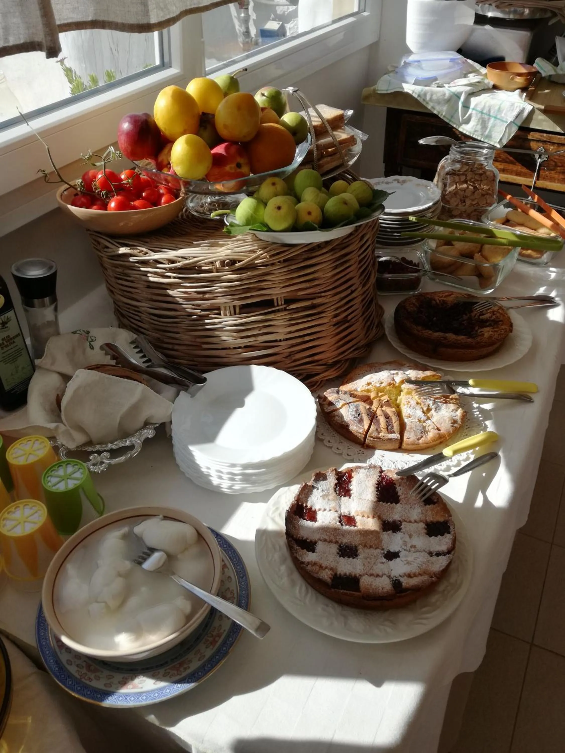 Buffet breakfast in B&B Oceano