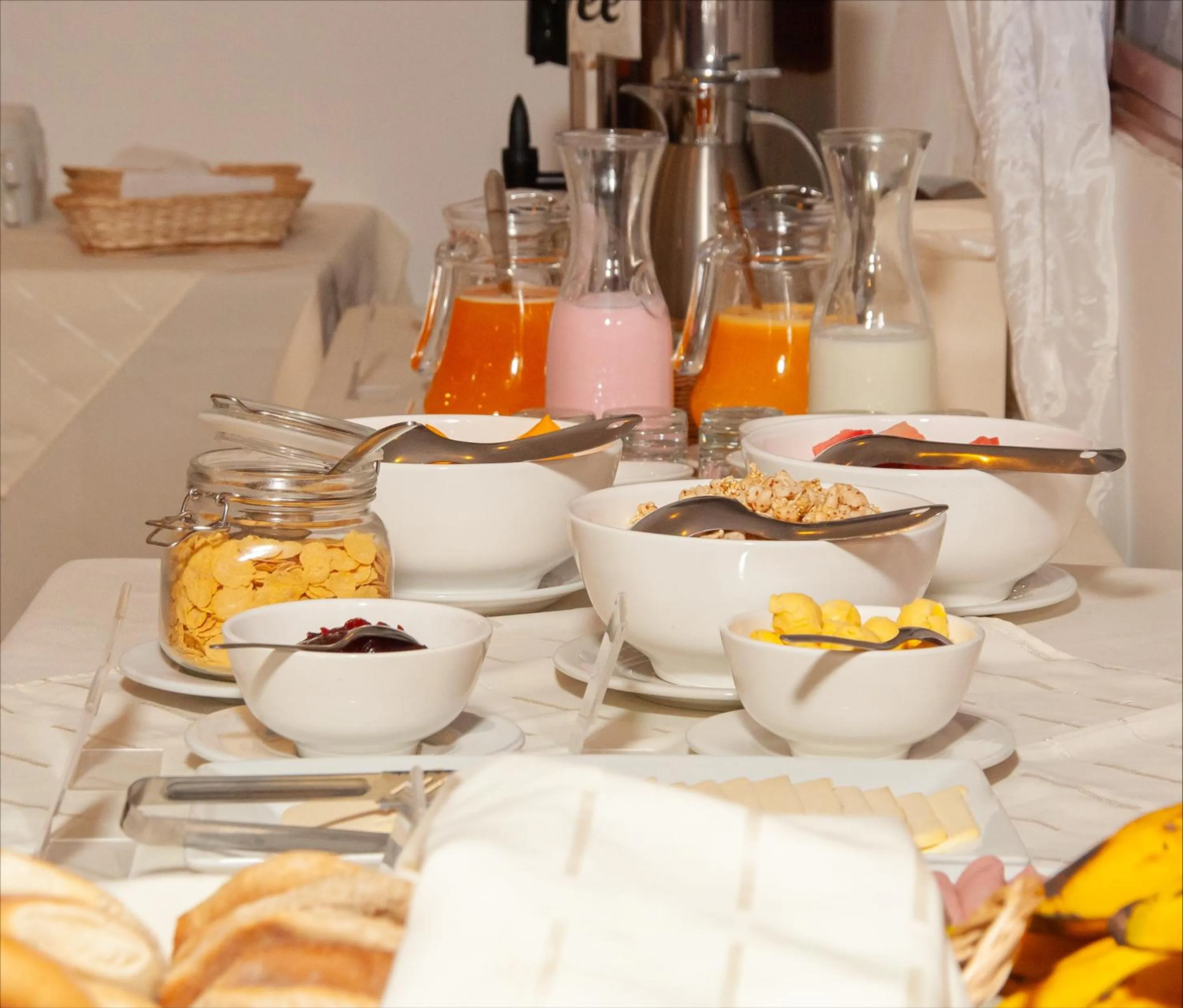 Breakfast in Hotel Valle Mistico