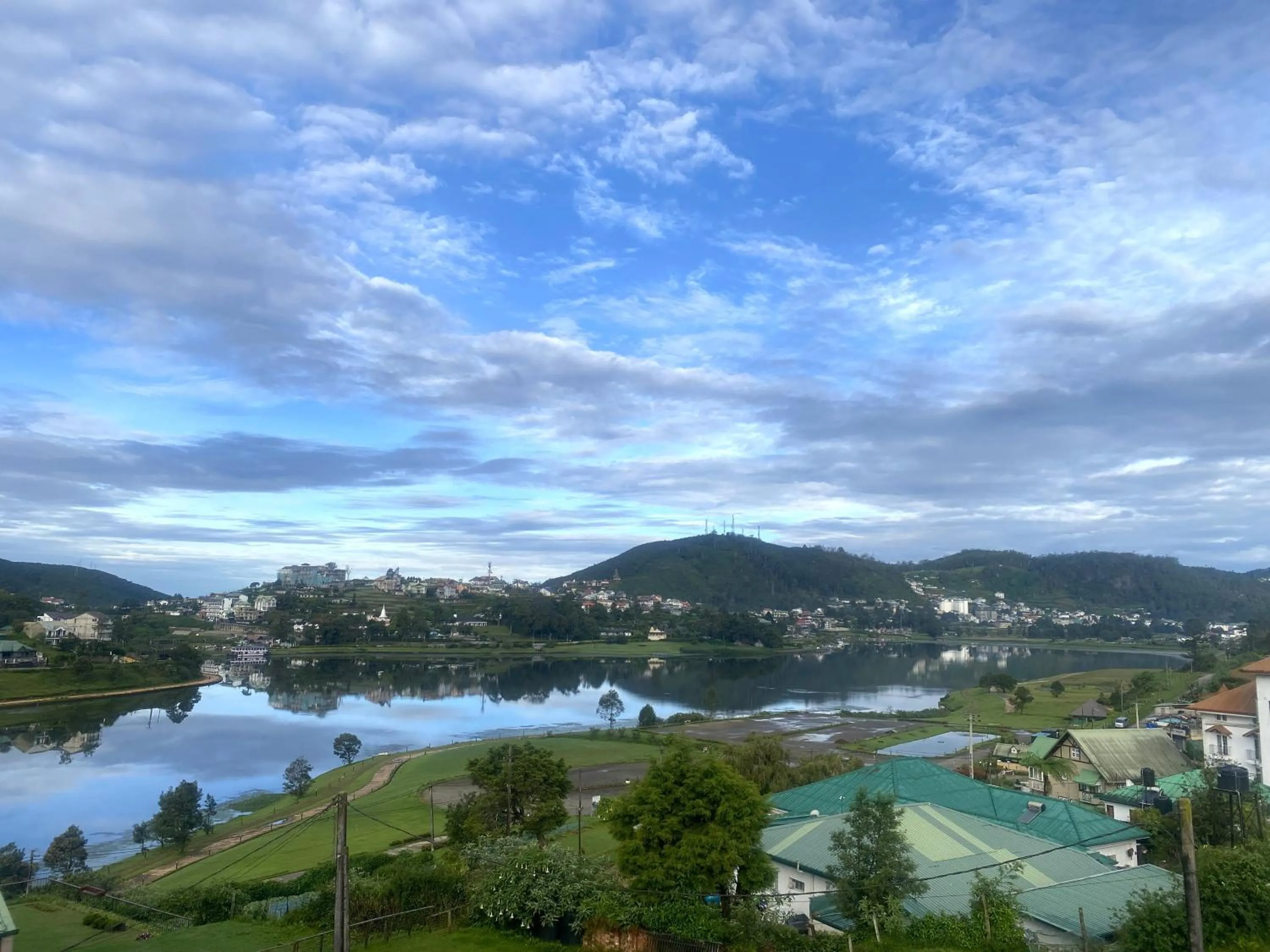 Lake view in Queens Lake Cabin