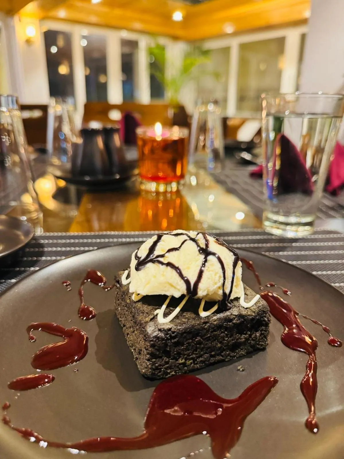 Food and drinks in Queens Lake Cabin