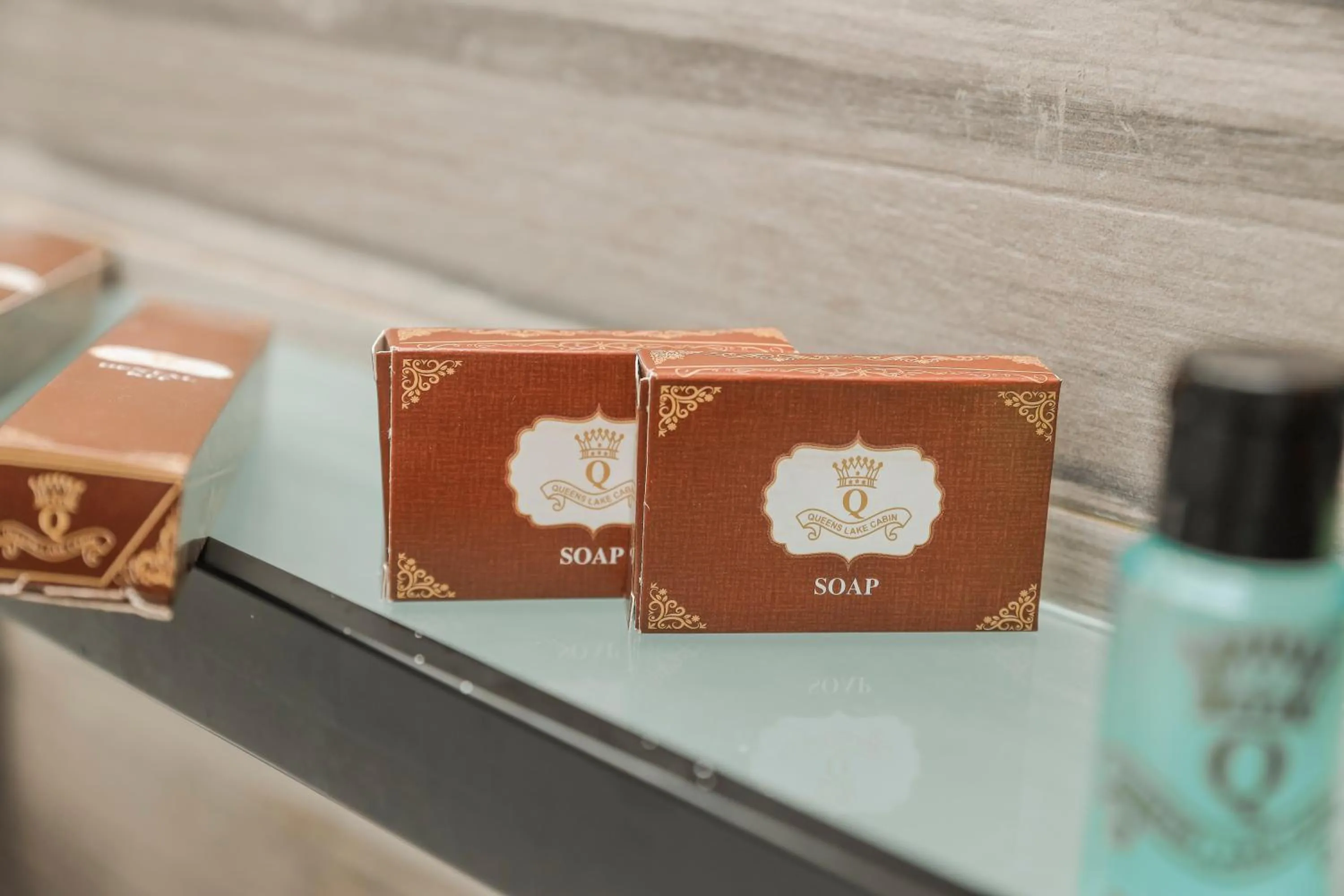 Bathroom in Queens Lake Cabin
