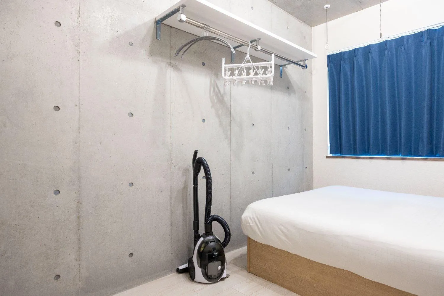 Bed in Ferio Kamata II