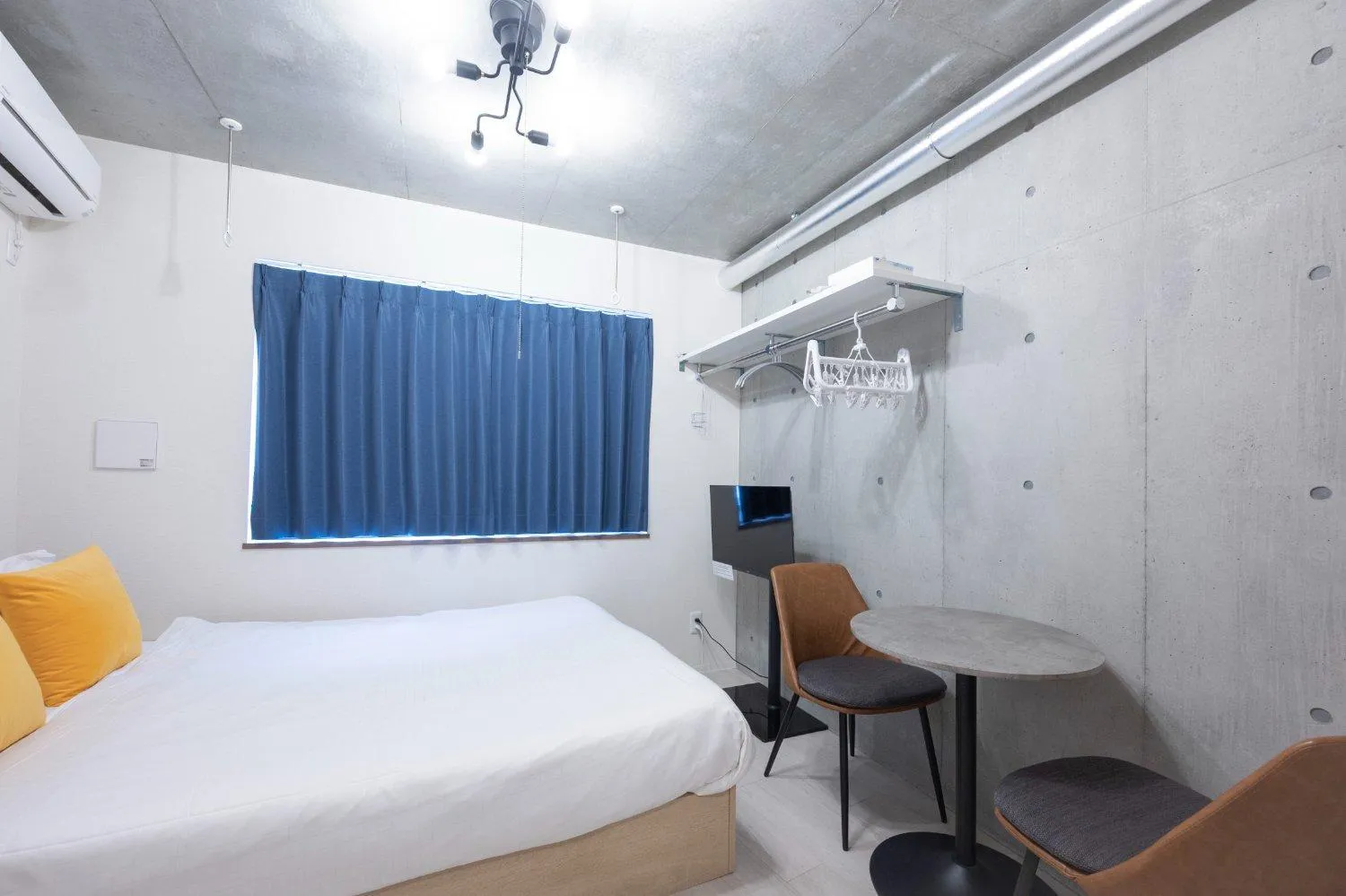 Bed in Ferio Kamata II