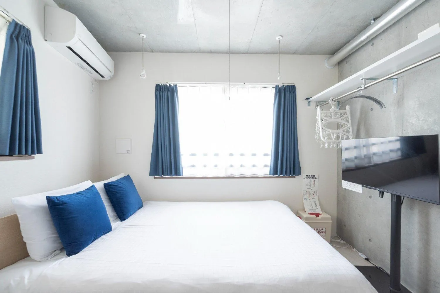 Bed in Ferio Kamata II