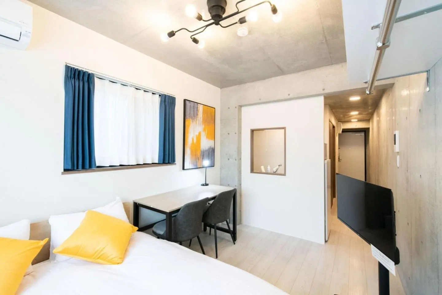 Bed in Ferio Kamata II