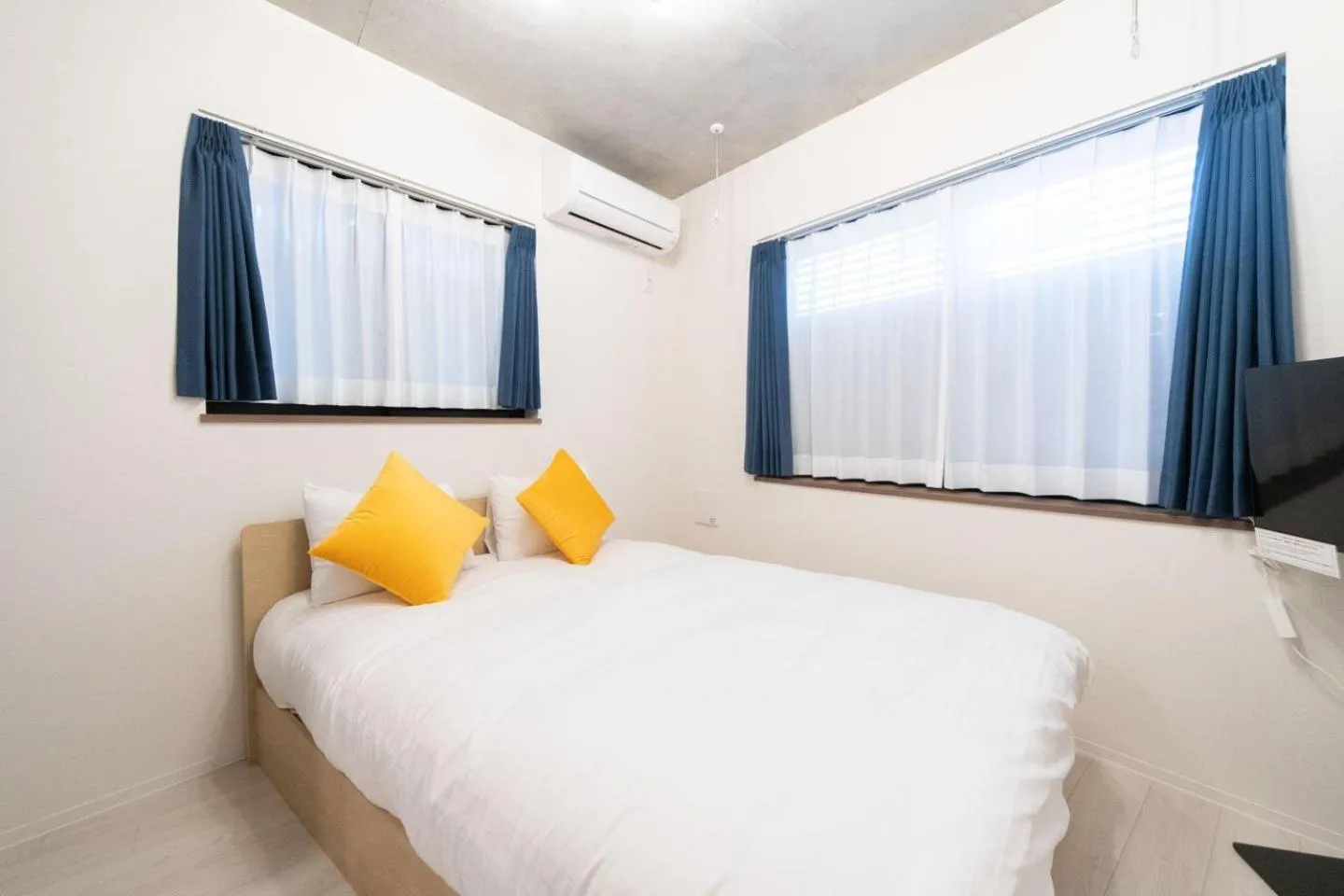 Bed in Ferio Kamata II