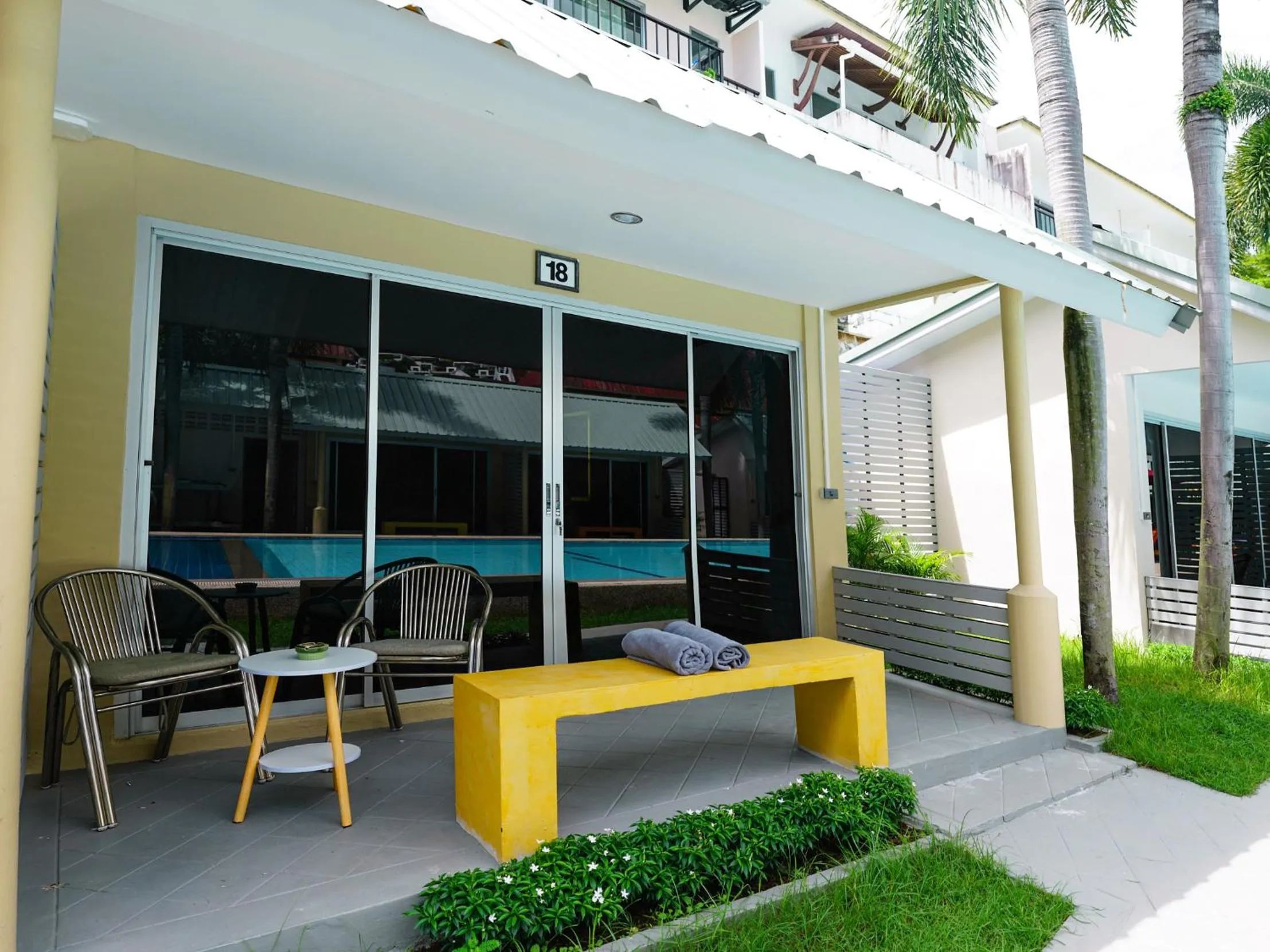 Balcony/Terrace in Maiiam Bungalows Kata Beach