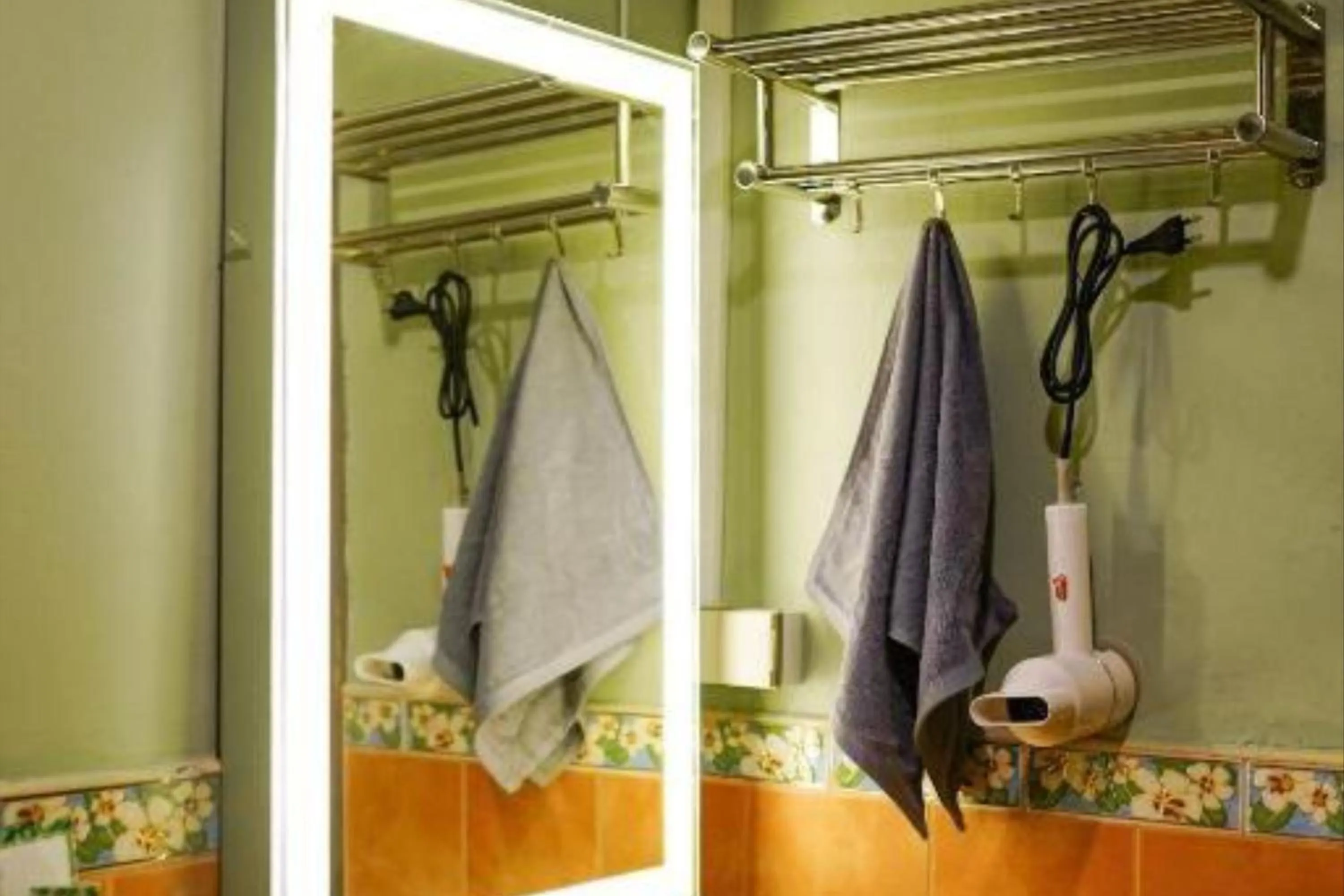 Bathroom in Maiiam Bungalows Kata Beach