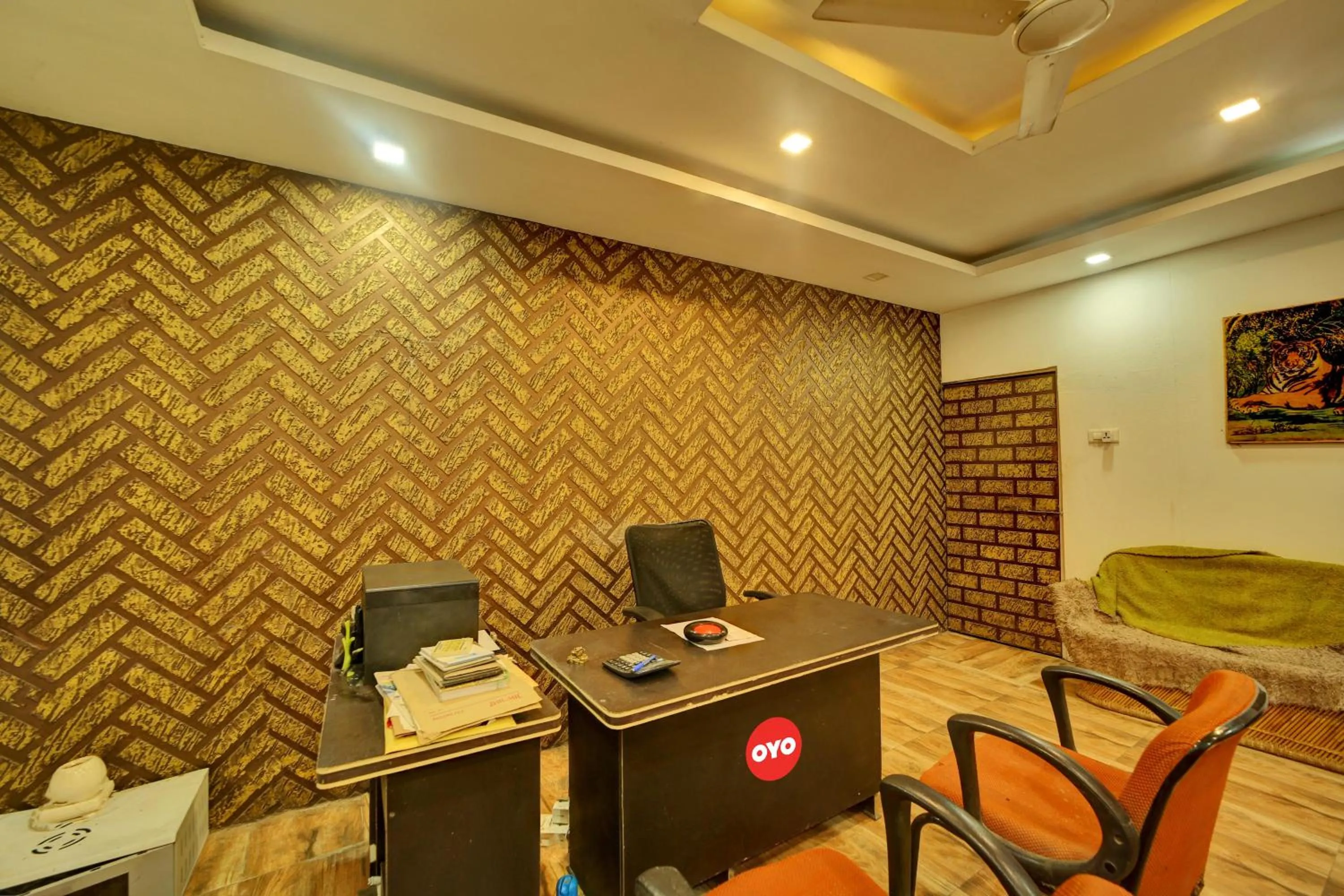 Lobby or reception in Super Hotel O Vachan Garden And Resort