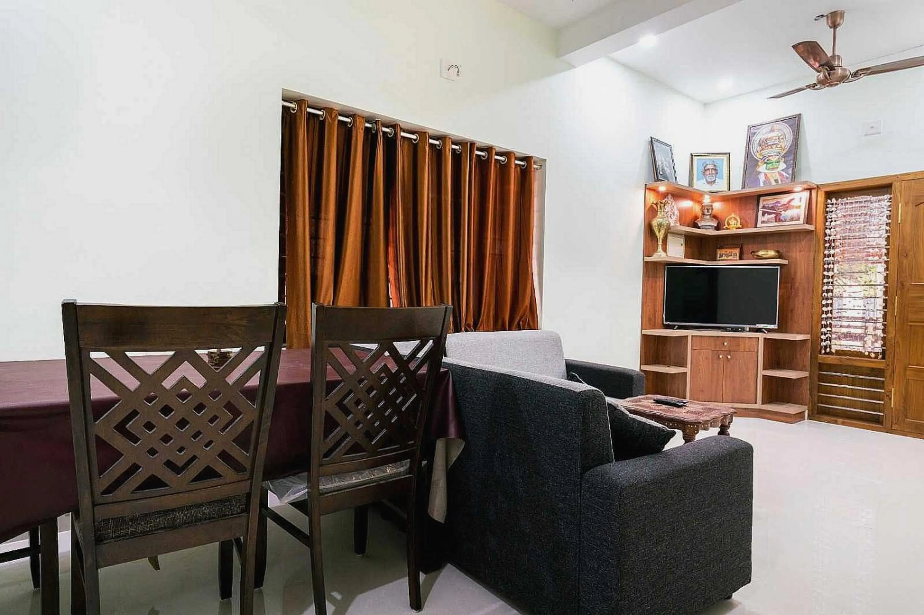 Bedroom in Hotel O ATHARVAM RESORT