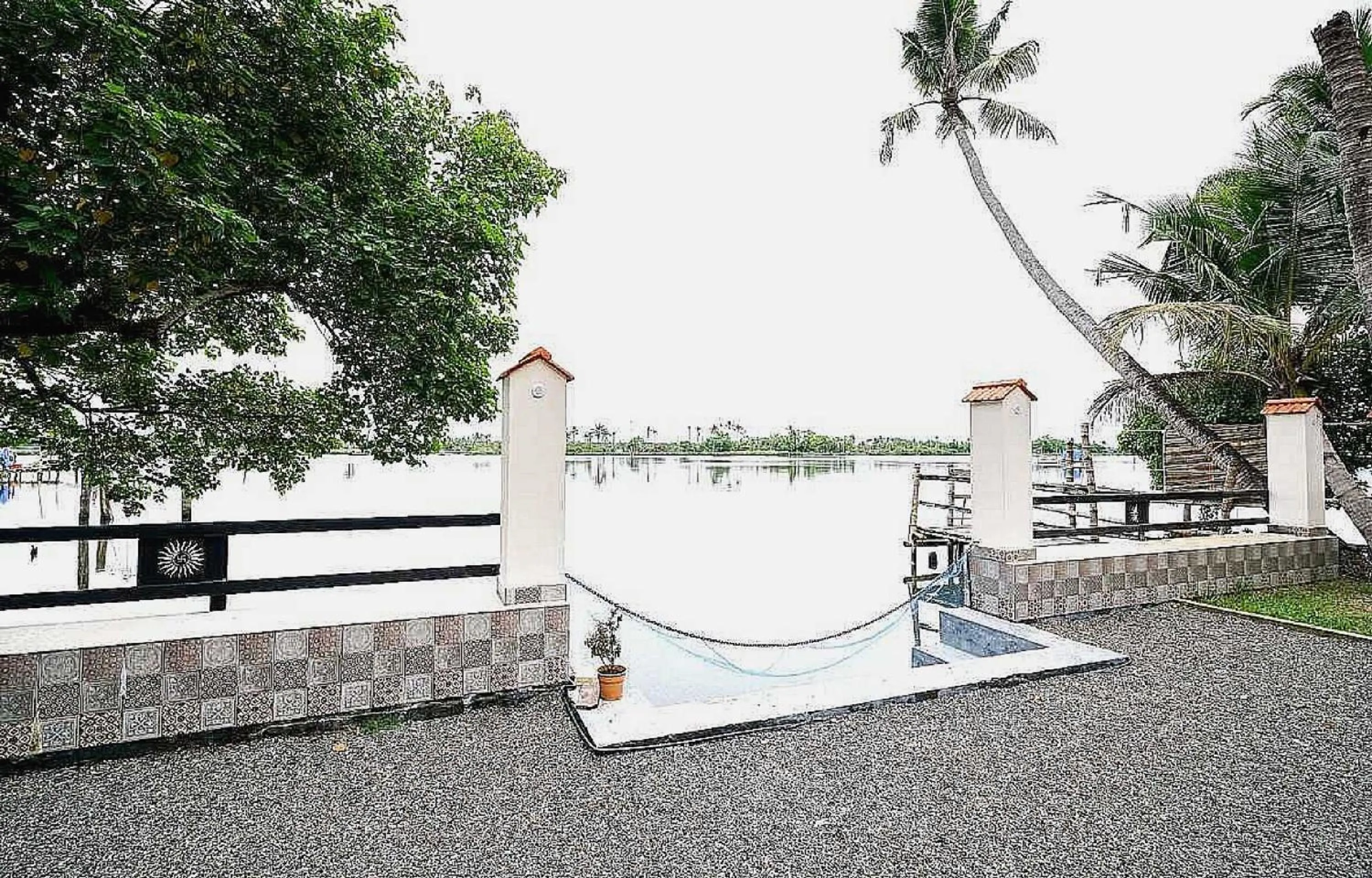 Facade/entrance in Hotel O ATHARVAM RESORT