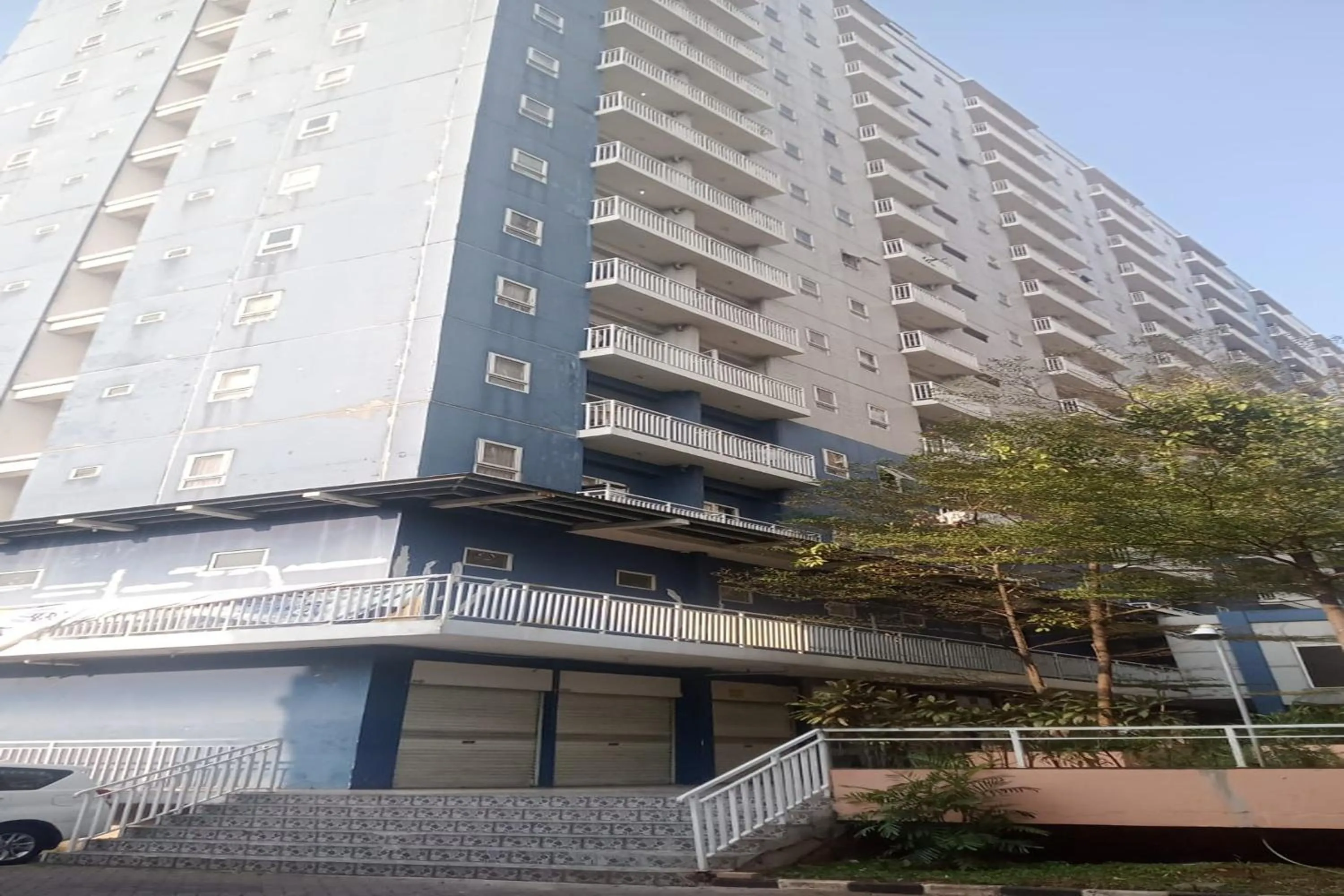 Property building in Queen Room 2 @ Grand Center Point Apartment