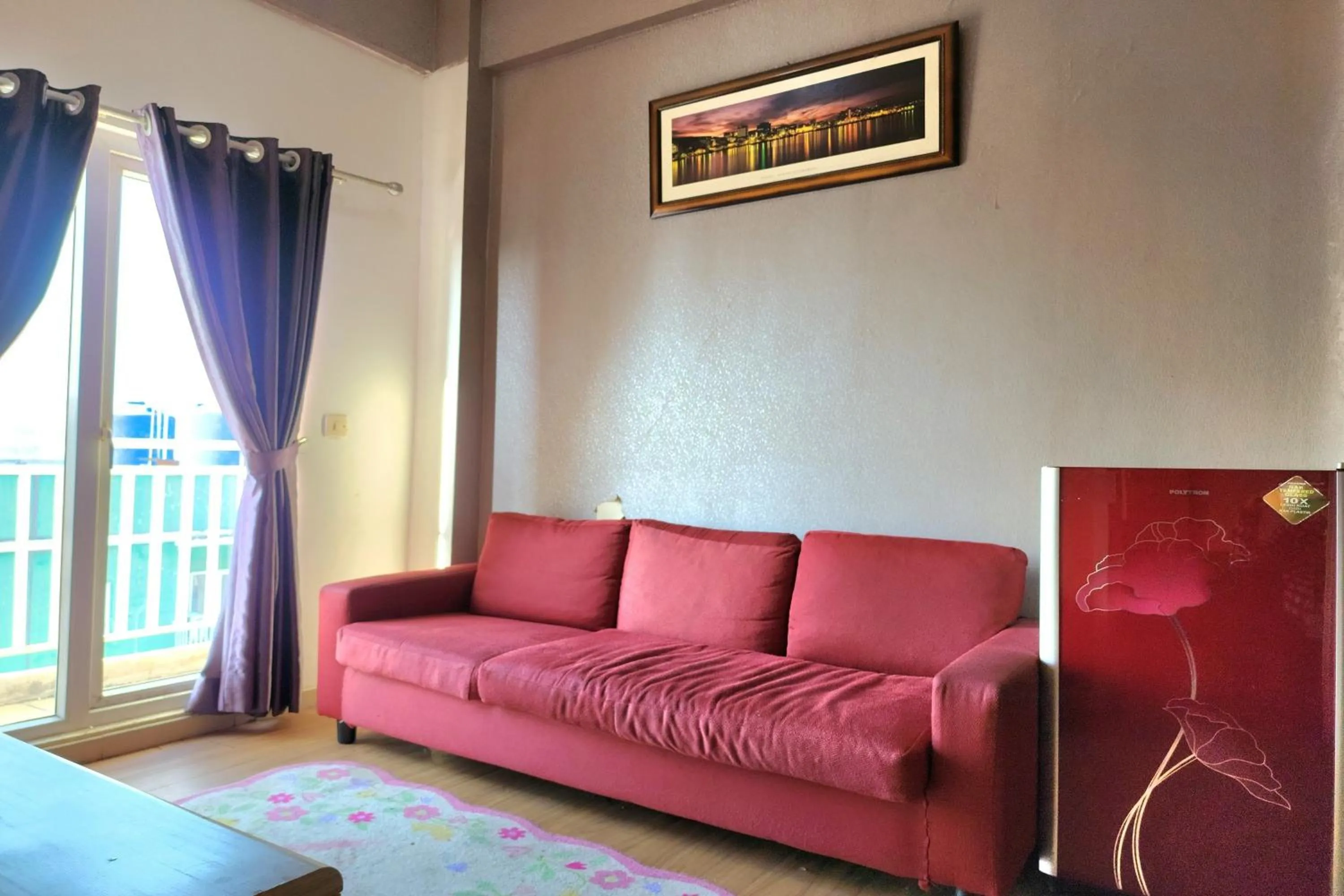 Seating area in Queen Room 2 @ Grand Center Point Apartment