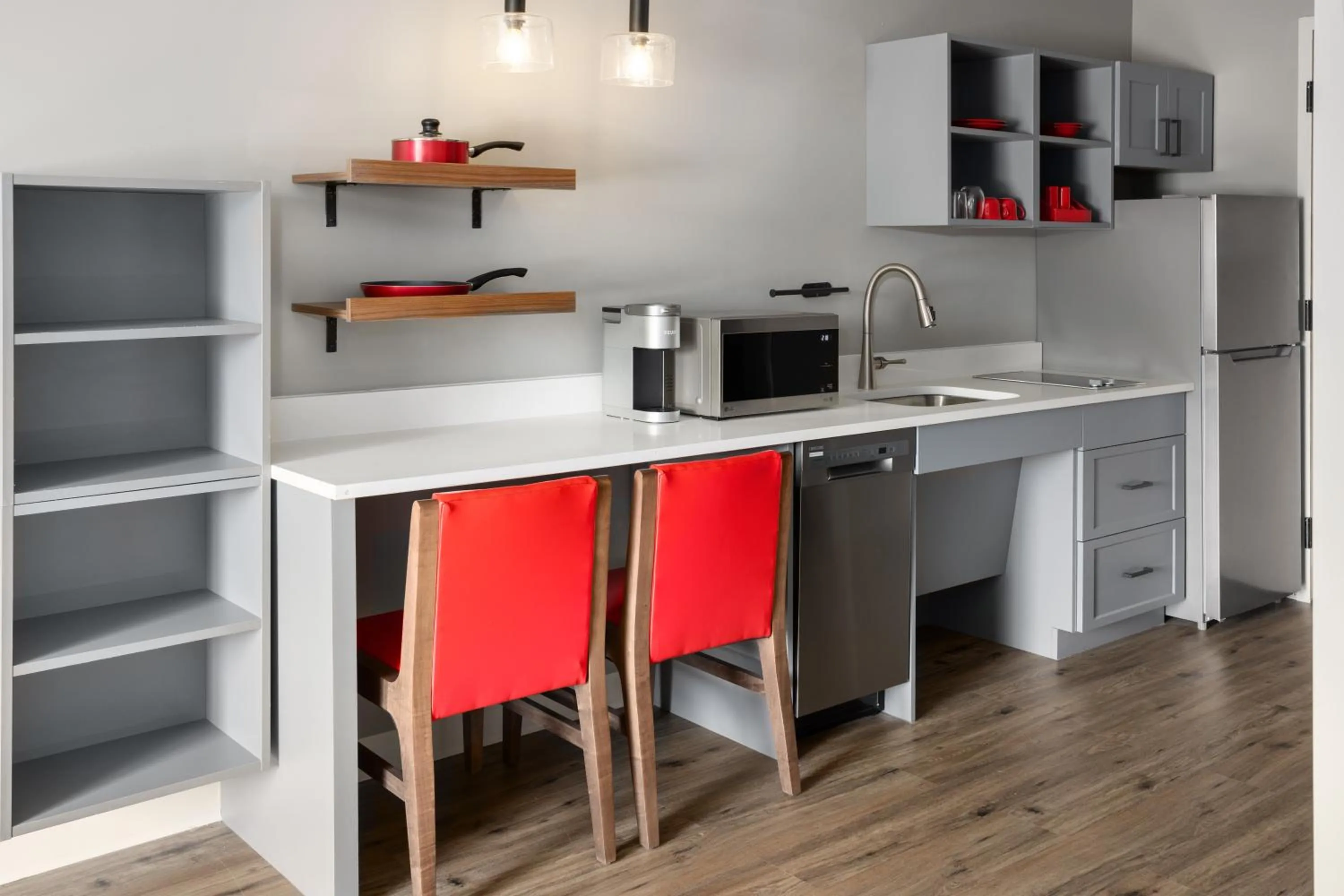 Hawthorn Extended Stay by Wyndham Williston Burlington