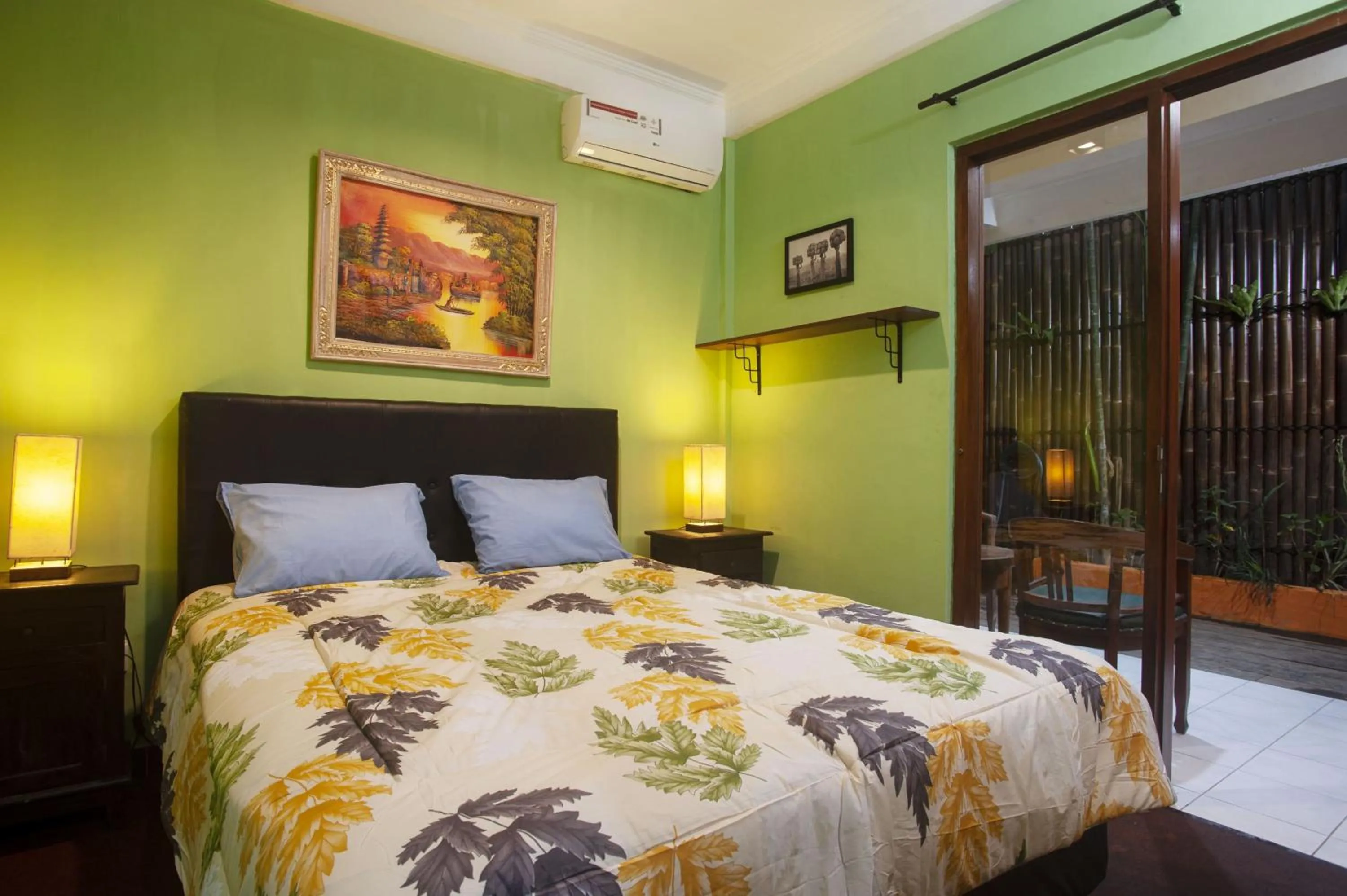 Bed in Urban Haven Sanur