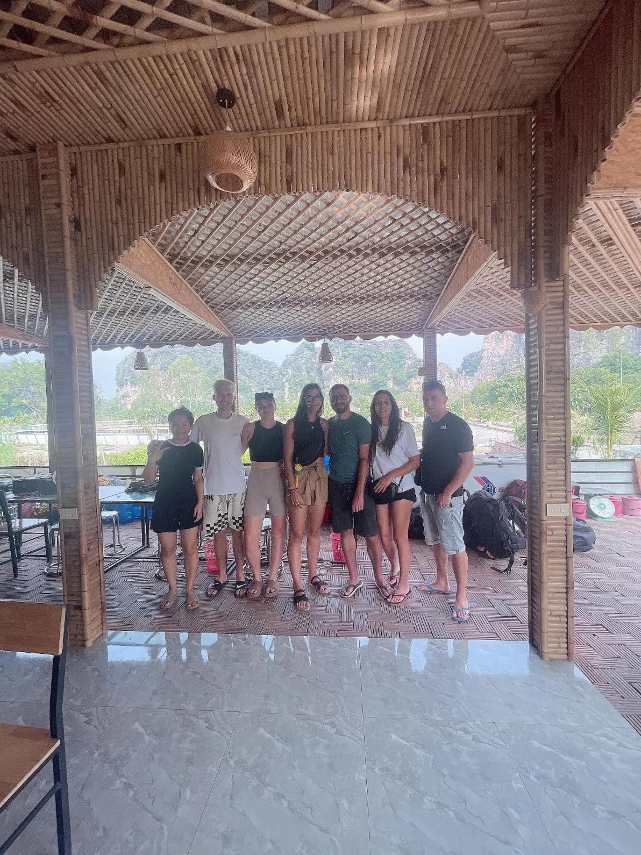 group of guests in Tam Coc Cat Luong Homestay