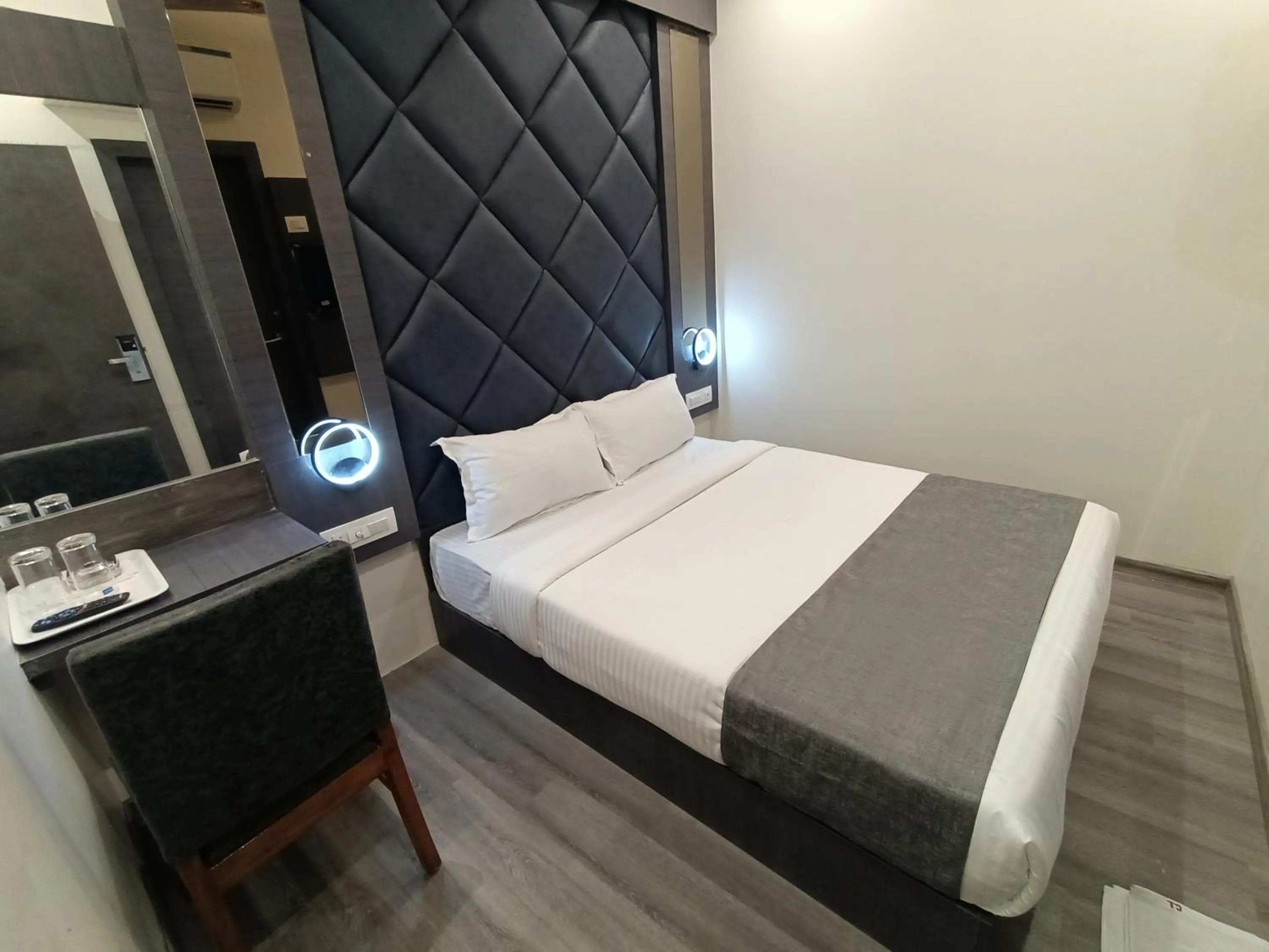 Bed in Hotel Classio Andheri - Near DN Nagar Metro Station