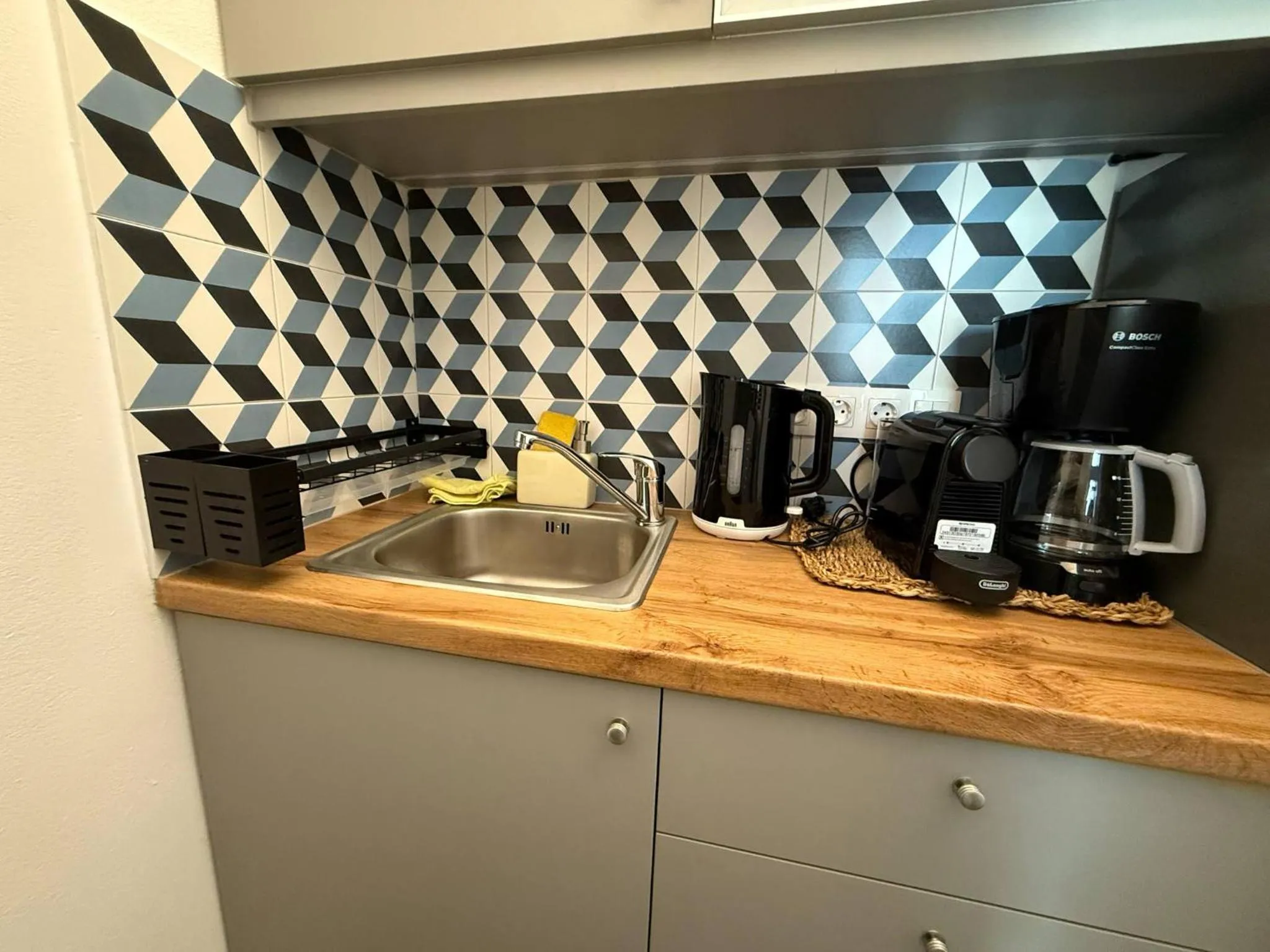 Kitchen or kitchenette in Mosha Pension