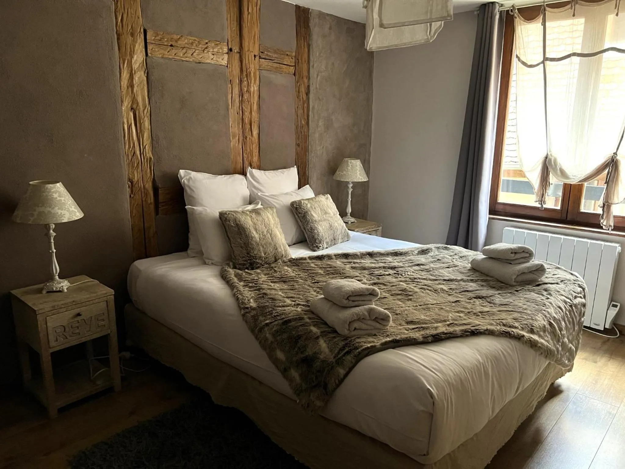 Penthouse Apartment - "HISTOIRES" in Les Authentics - La Maison d'Amélie