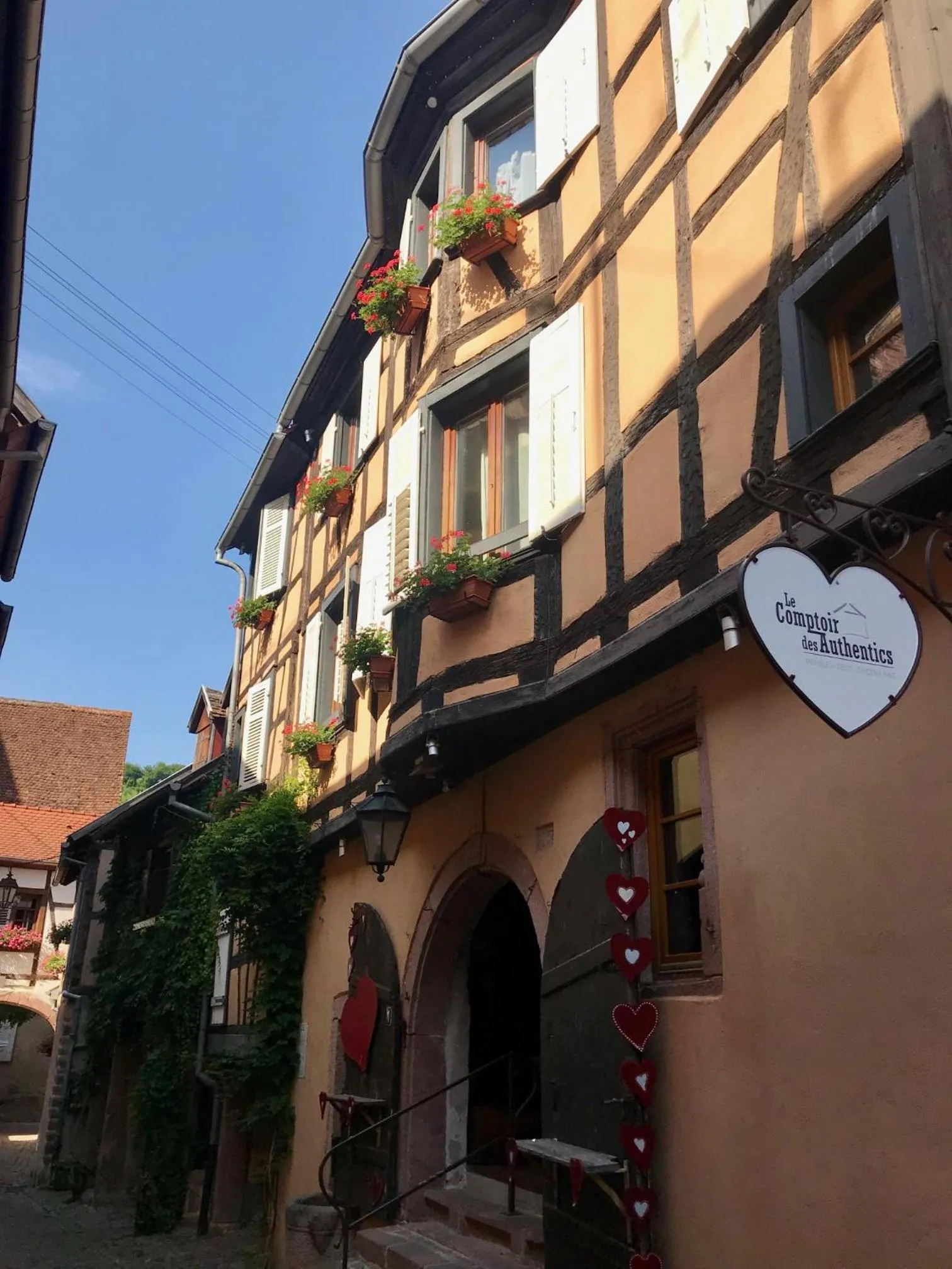Facade/entrance in Les Authentics - La Maison d'Amélie