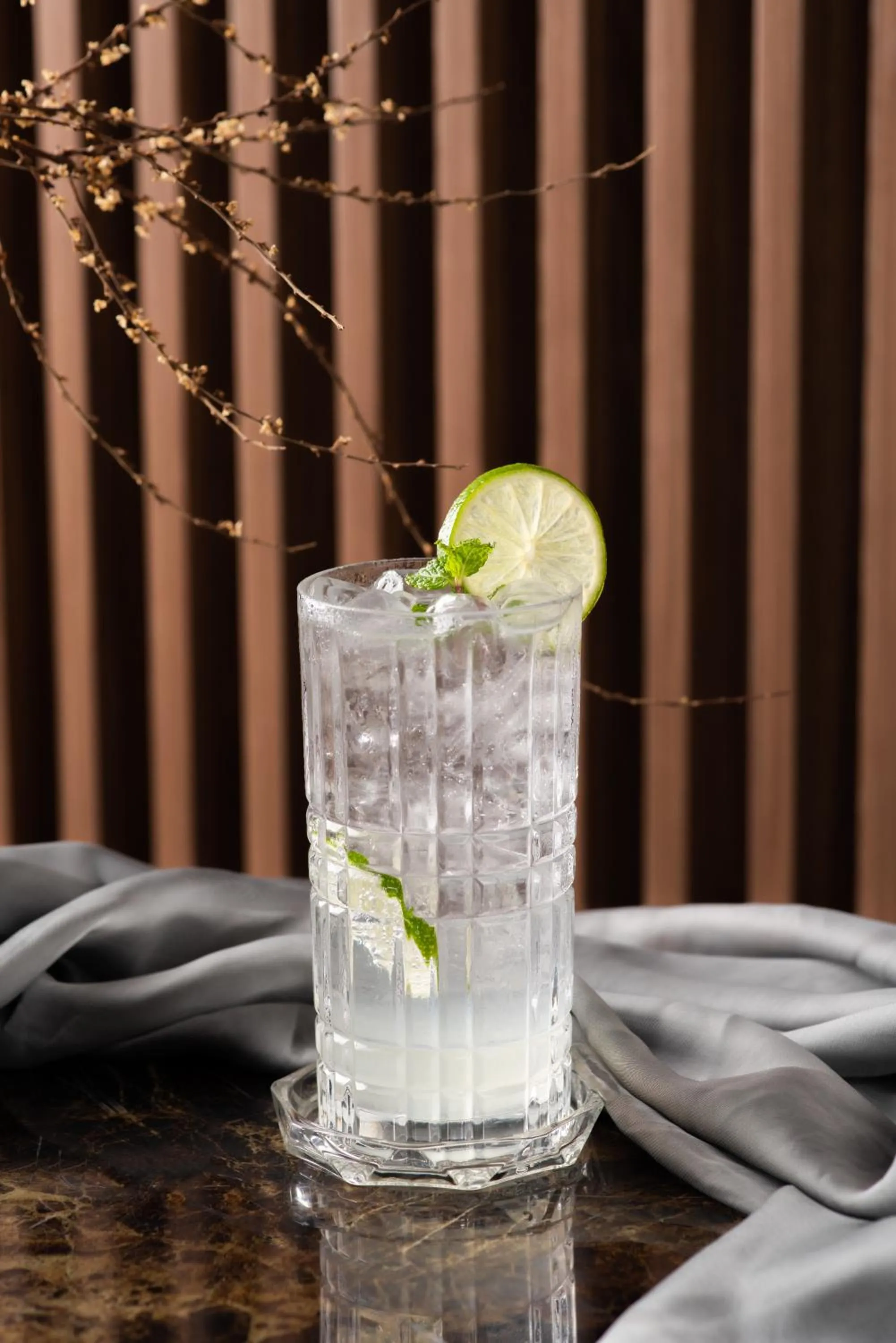 Restaurant/places to eat in Sunflower Luxury Hotel