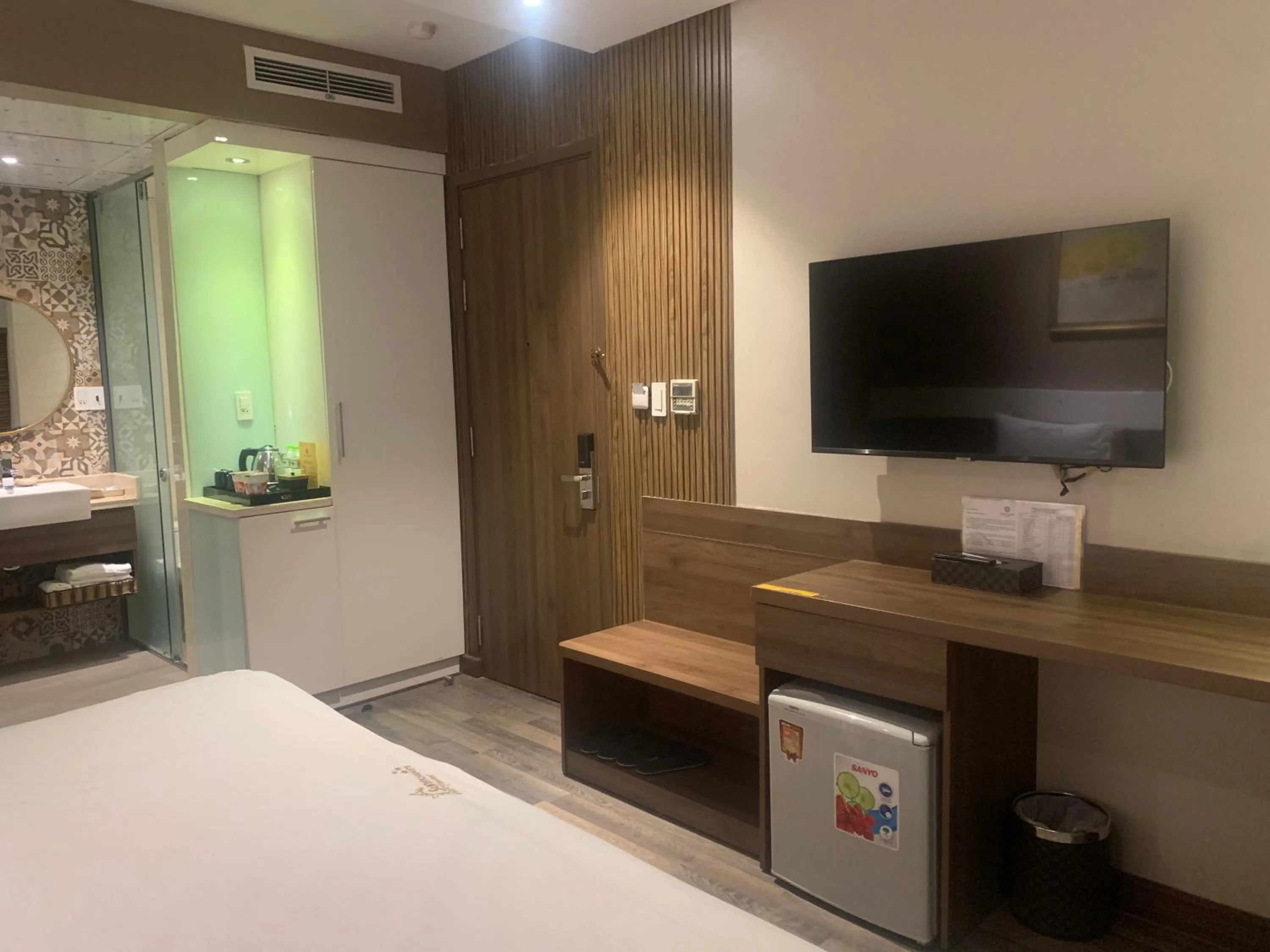 Bed in Sunflower Luxury Hotel