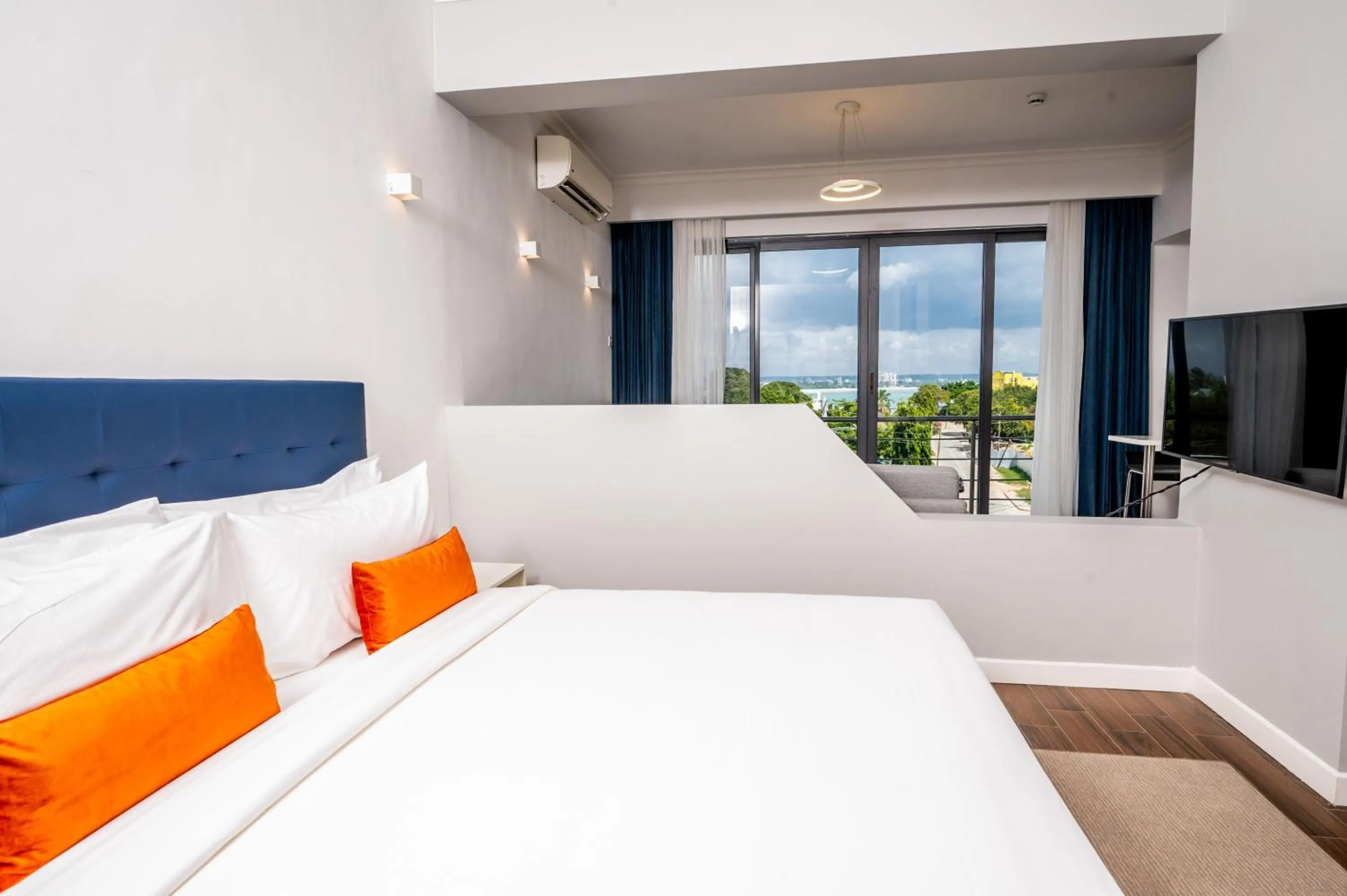 Bed in Urban by CityBlue Hotel, Dar es Salaam