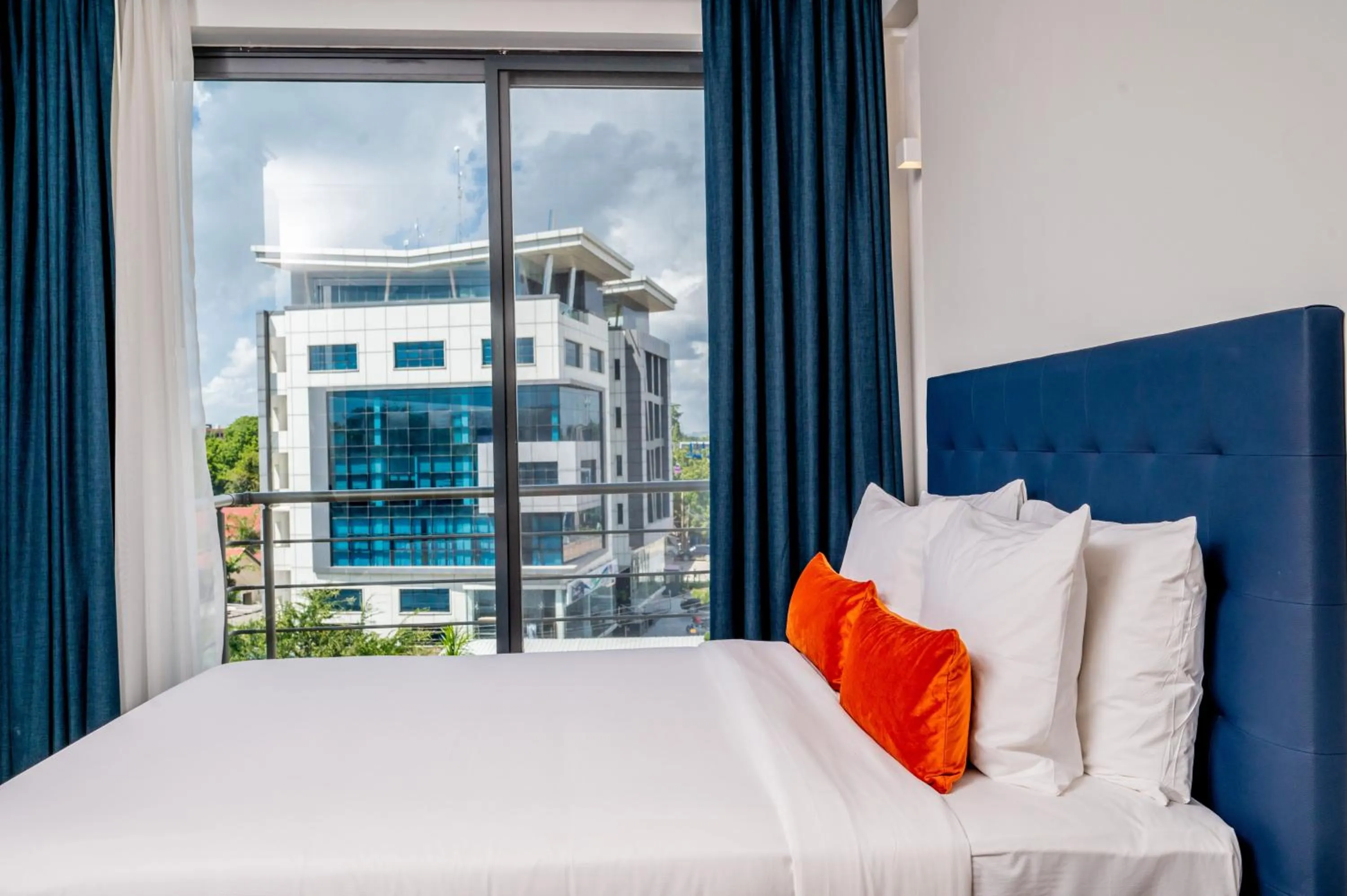Bedroom, Bed in Urban by CityBlue Hotel, Dar es Salaam