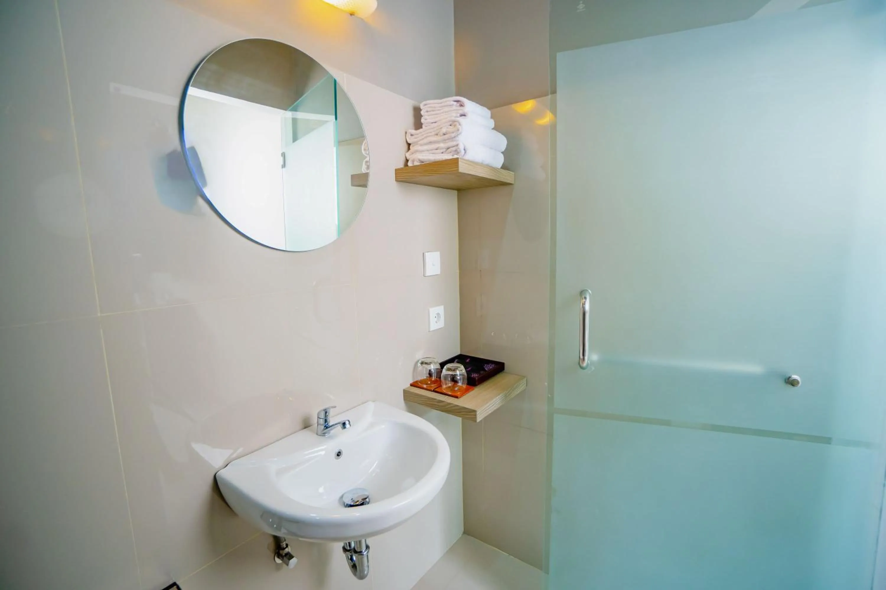 Shower in Tapa Agung View Besakih