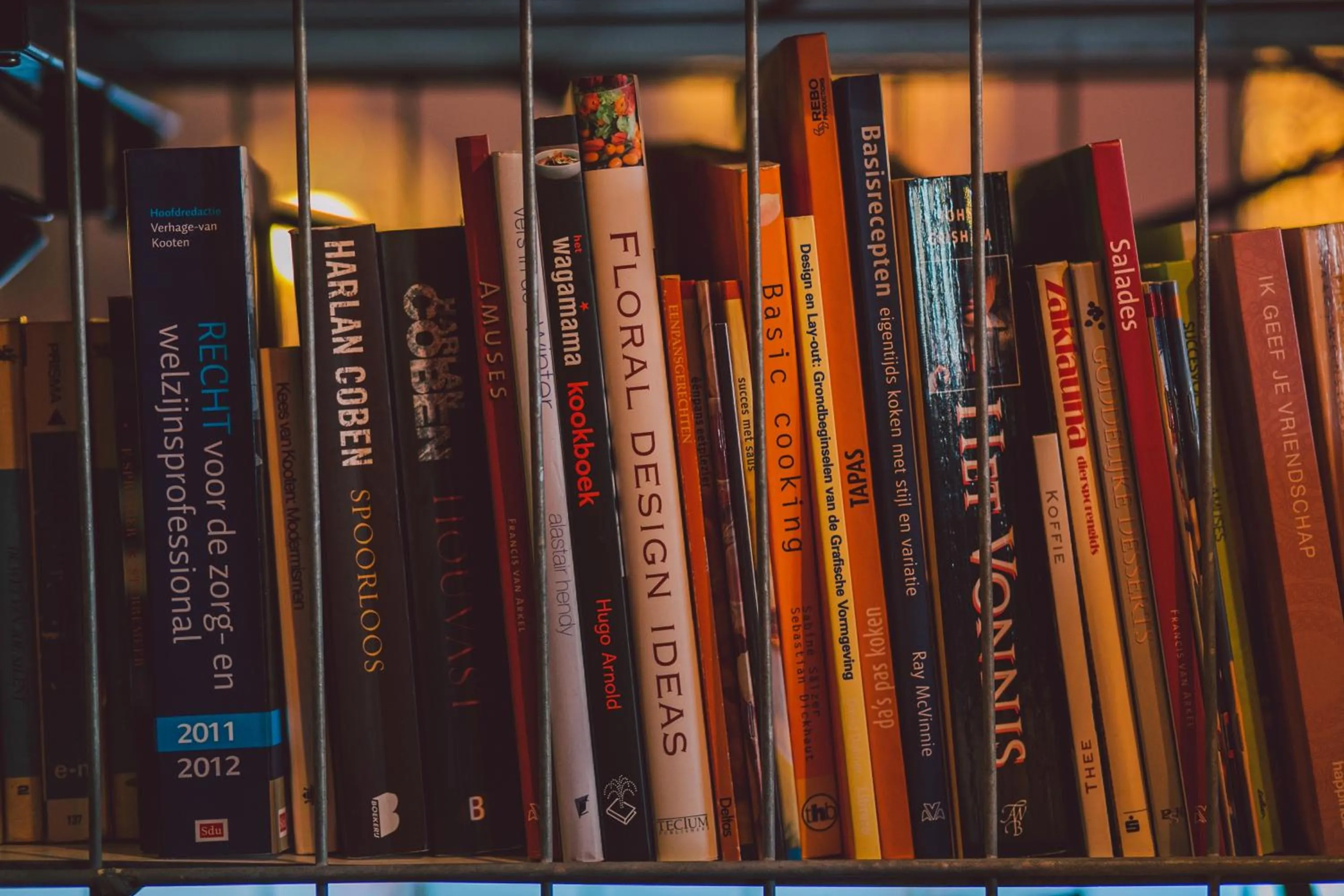 Library in Hotel Credible