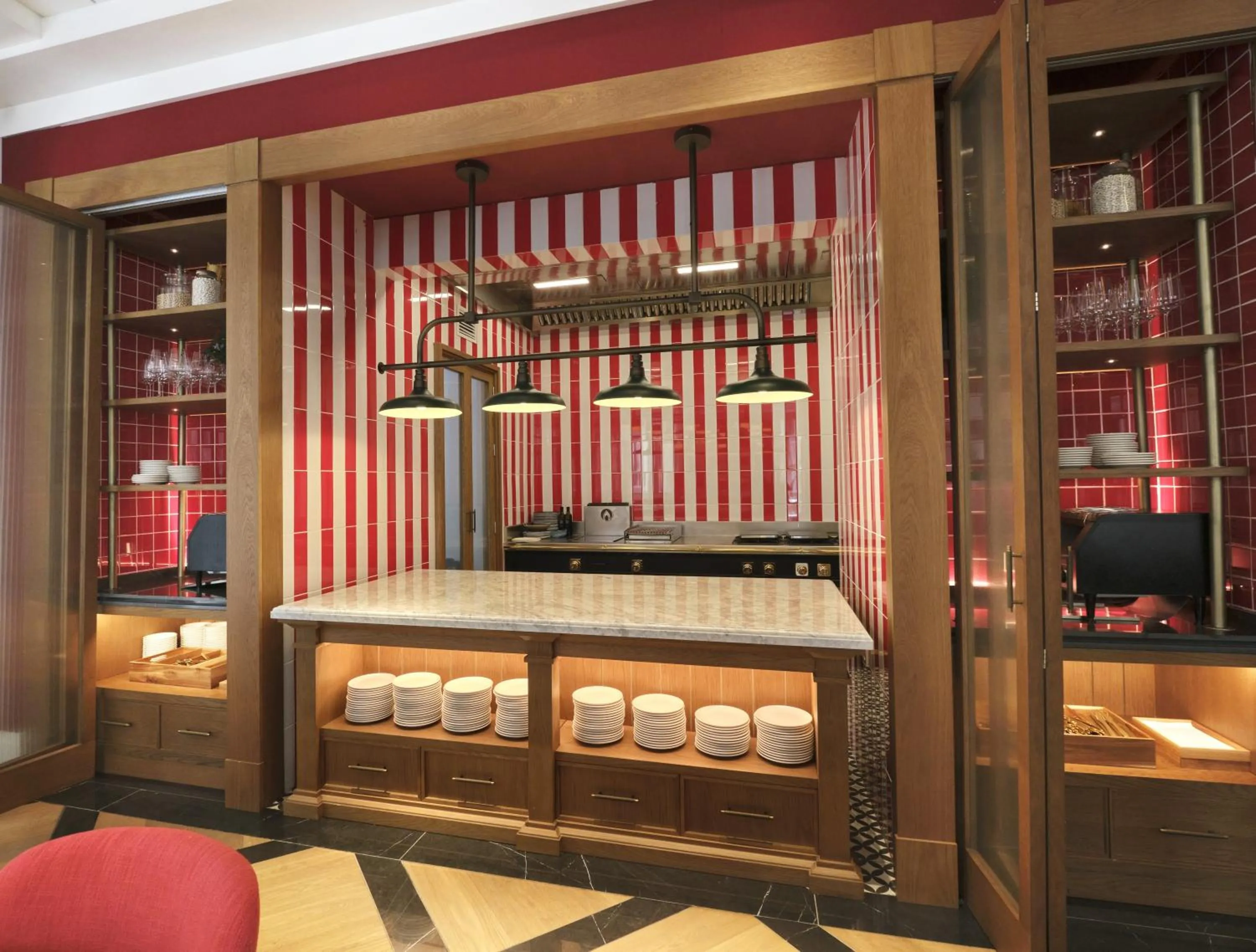 Food and drinks in ESTIMAR Valencia