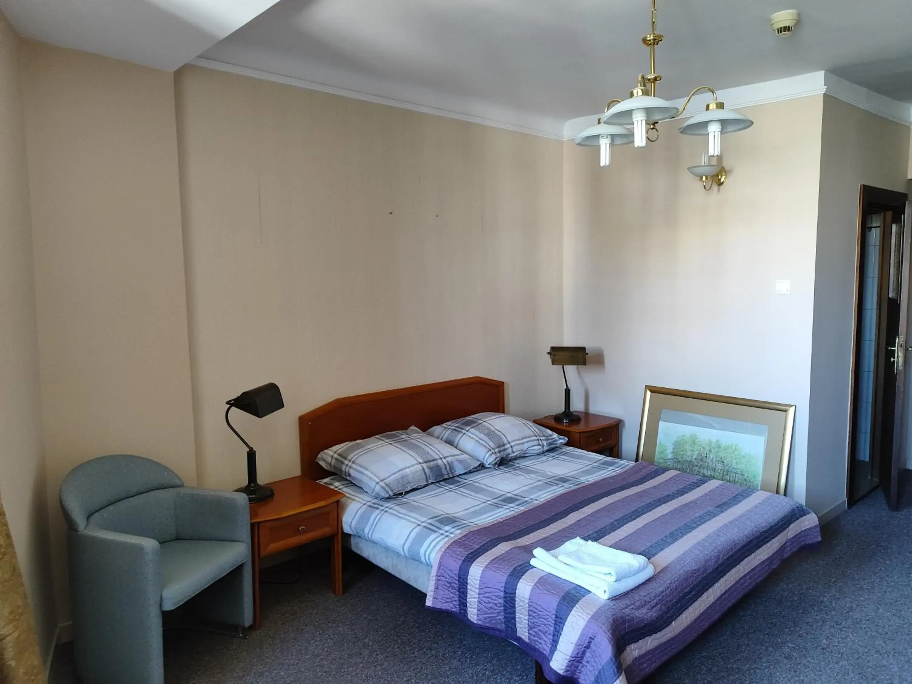 Double Room with Private Bathroom - single occupancy in Pokój 303 dwuosobowy z prywatną łazienką - Piotrkowska 262-264 Double Room with Private Bathroom - single occupancy in Pokój 303 dwuosobowy z prywatną łazienką - Piotrkowska 262-264