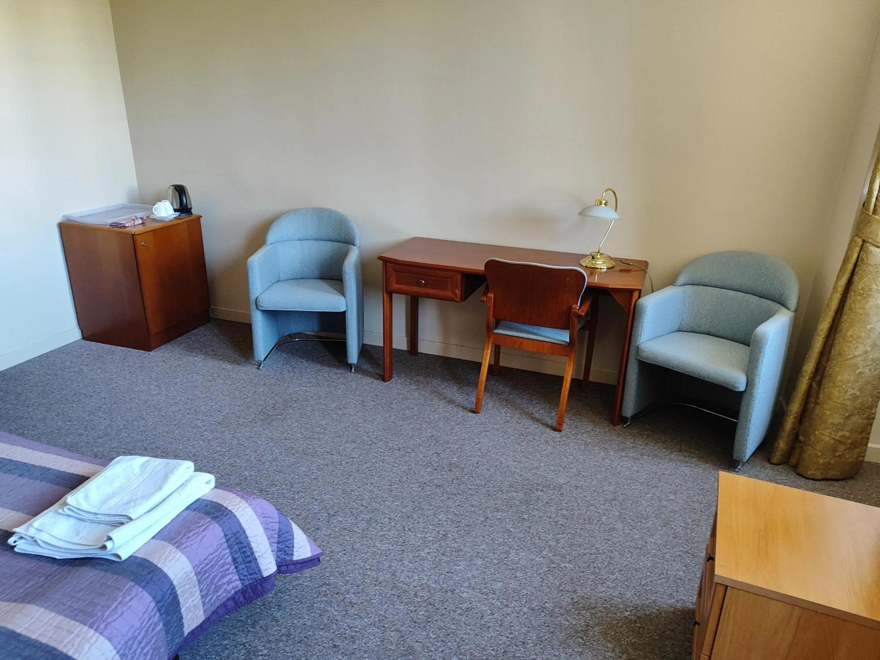 Photo of the whole room, Bed in Pokój 303 dwuosobowy z prywatną łazienką - Piotrkowska 262-264