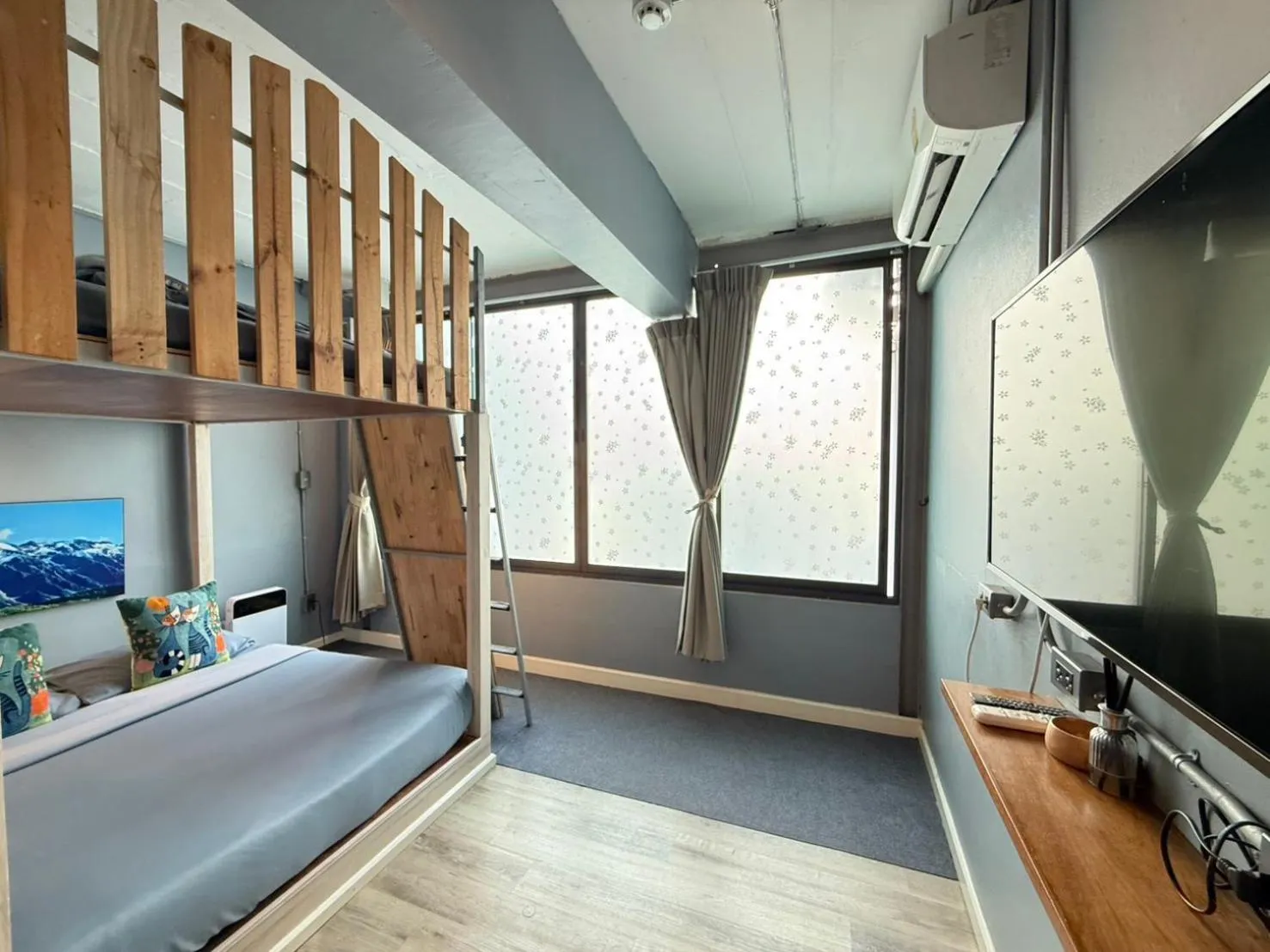 Bedroom, Bed in Ichiban Nimman Hotel