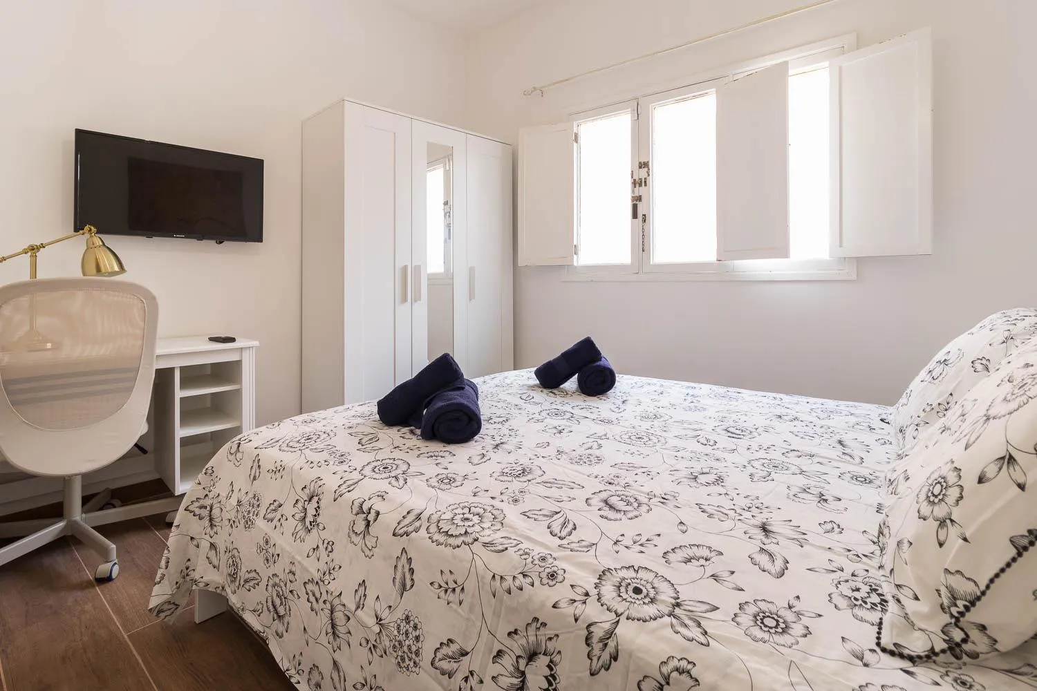 Photo of the whole room, Bed in La Bussola