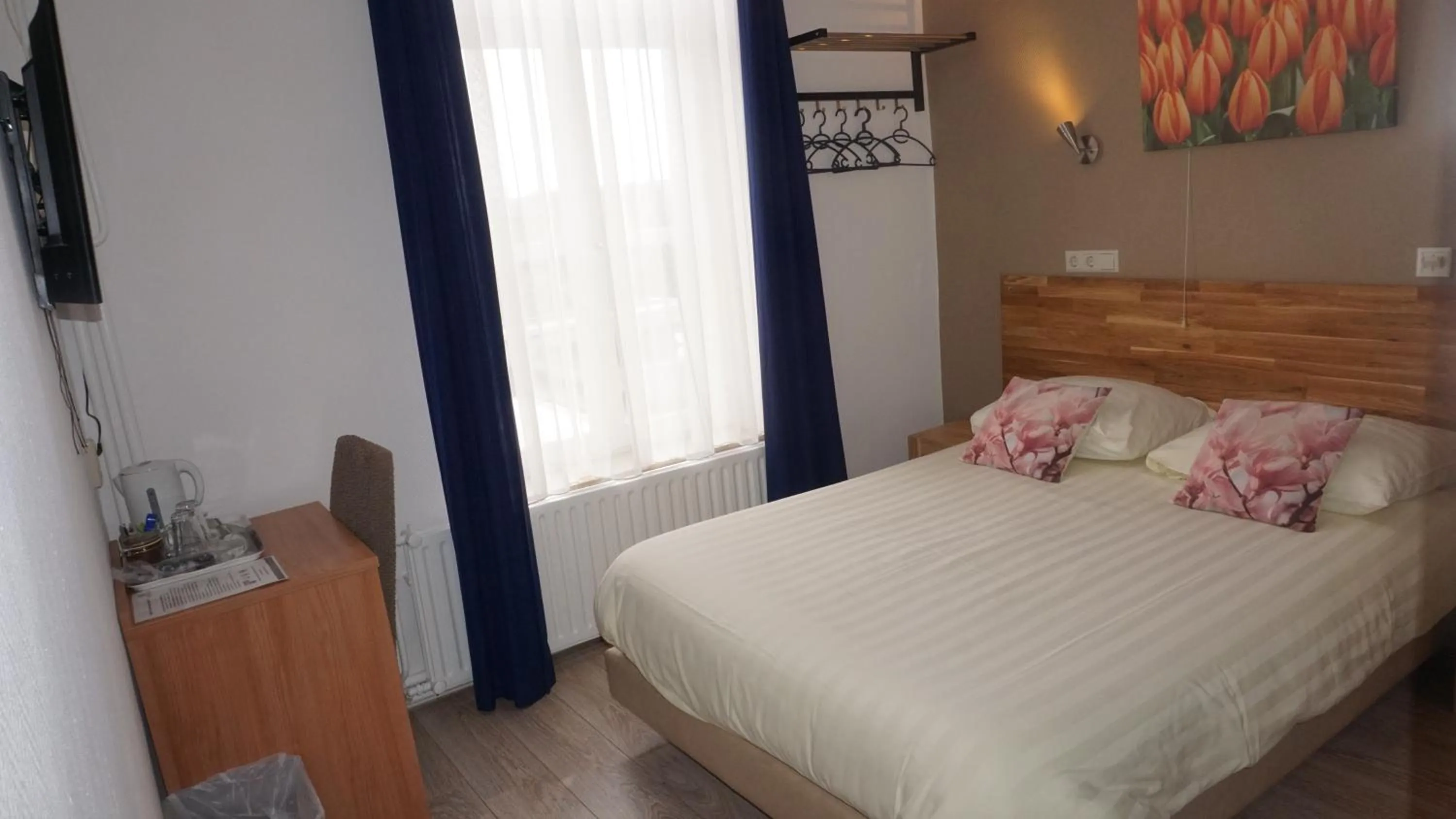 Bedroom, Bed in Hotel De Wilde Kriek