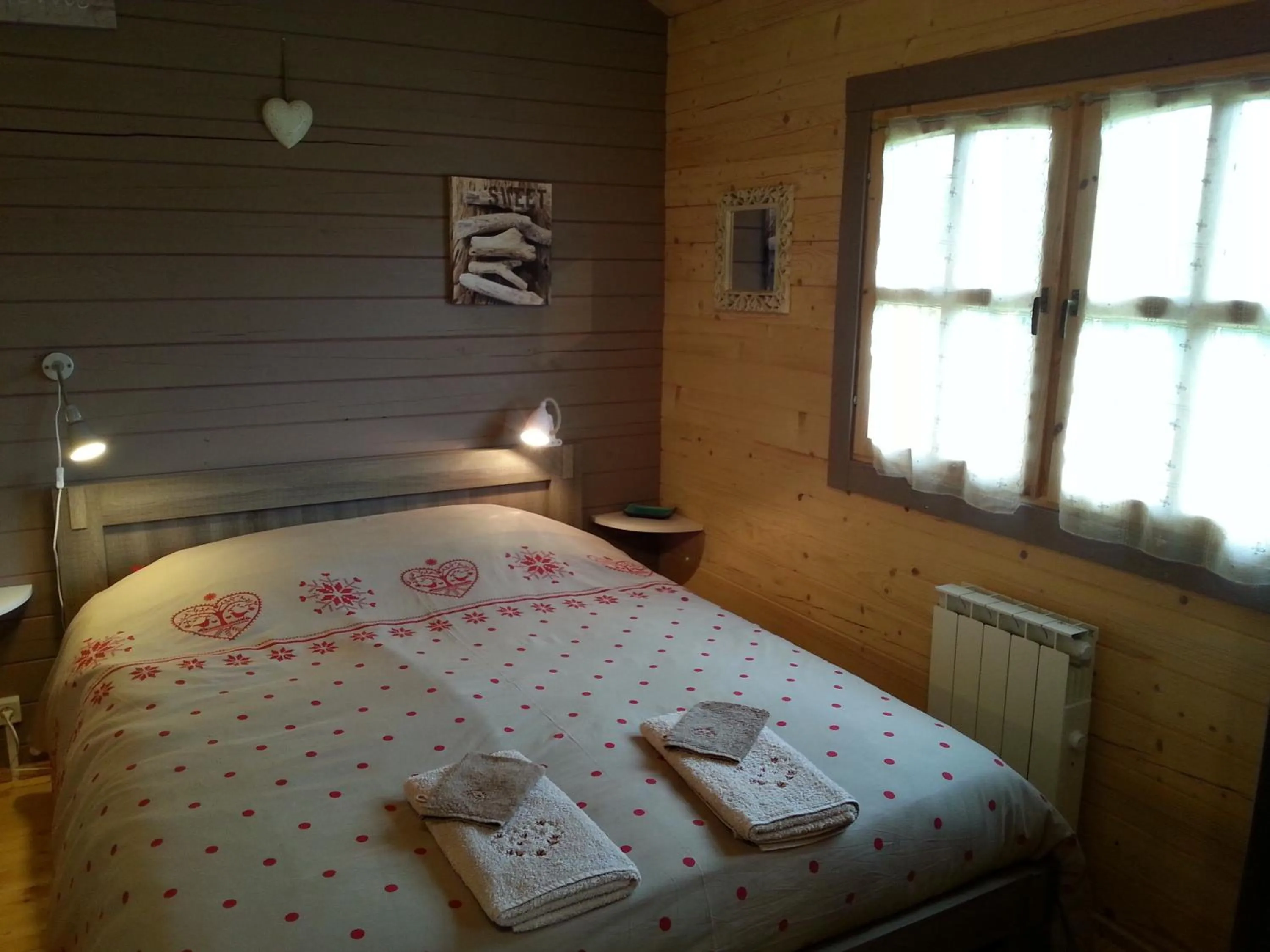Bed in Chalets du Bois de Vache