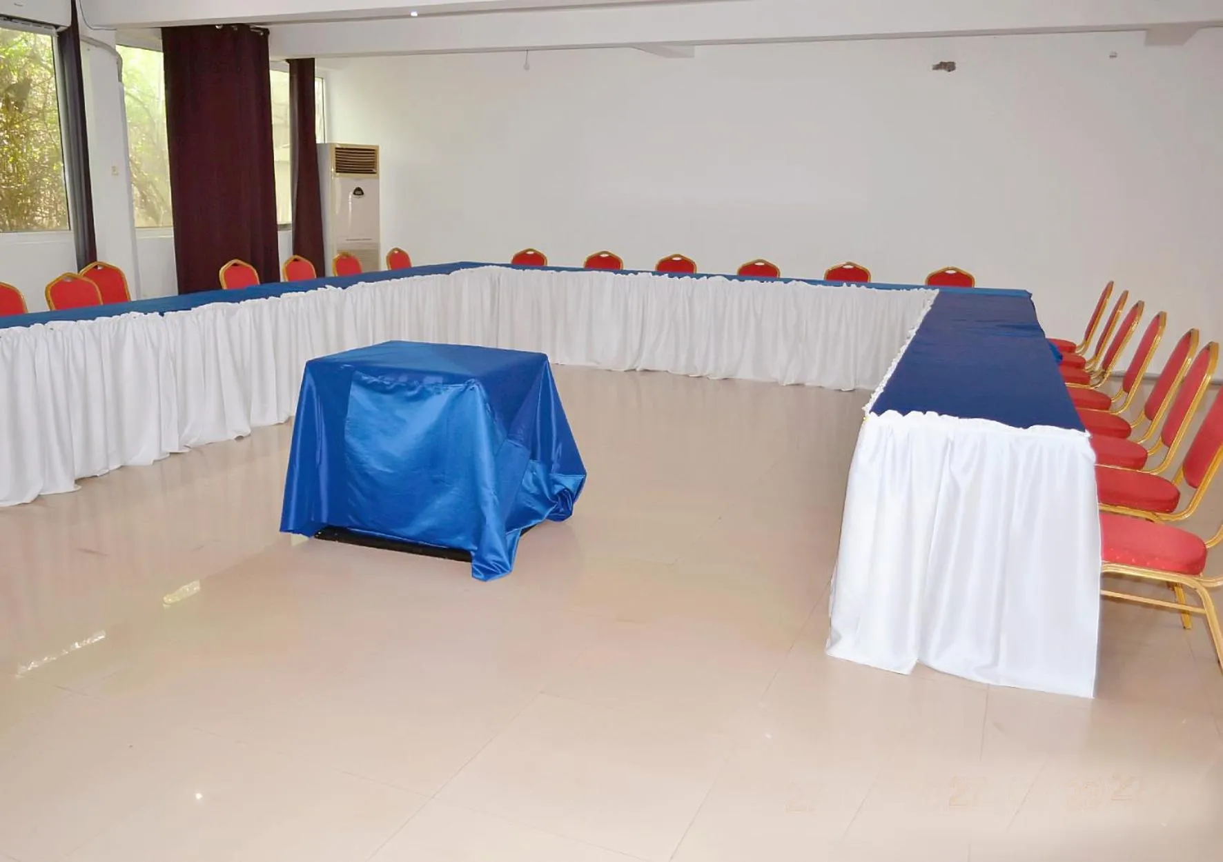 Banquet Facilities in THEAKNAC HOTEL