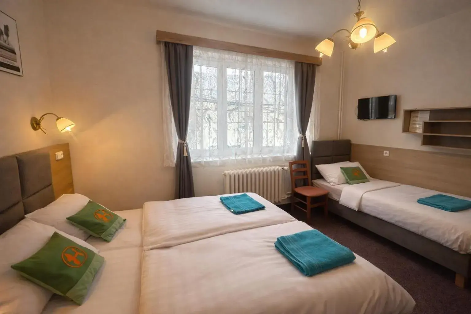 Triple Room with Private Bathroom - single occupancy in Penzion u Fouska Triple Room with Private Bathroom - single occupancy in Penzion u Fouska