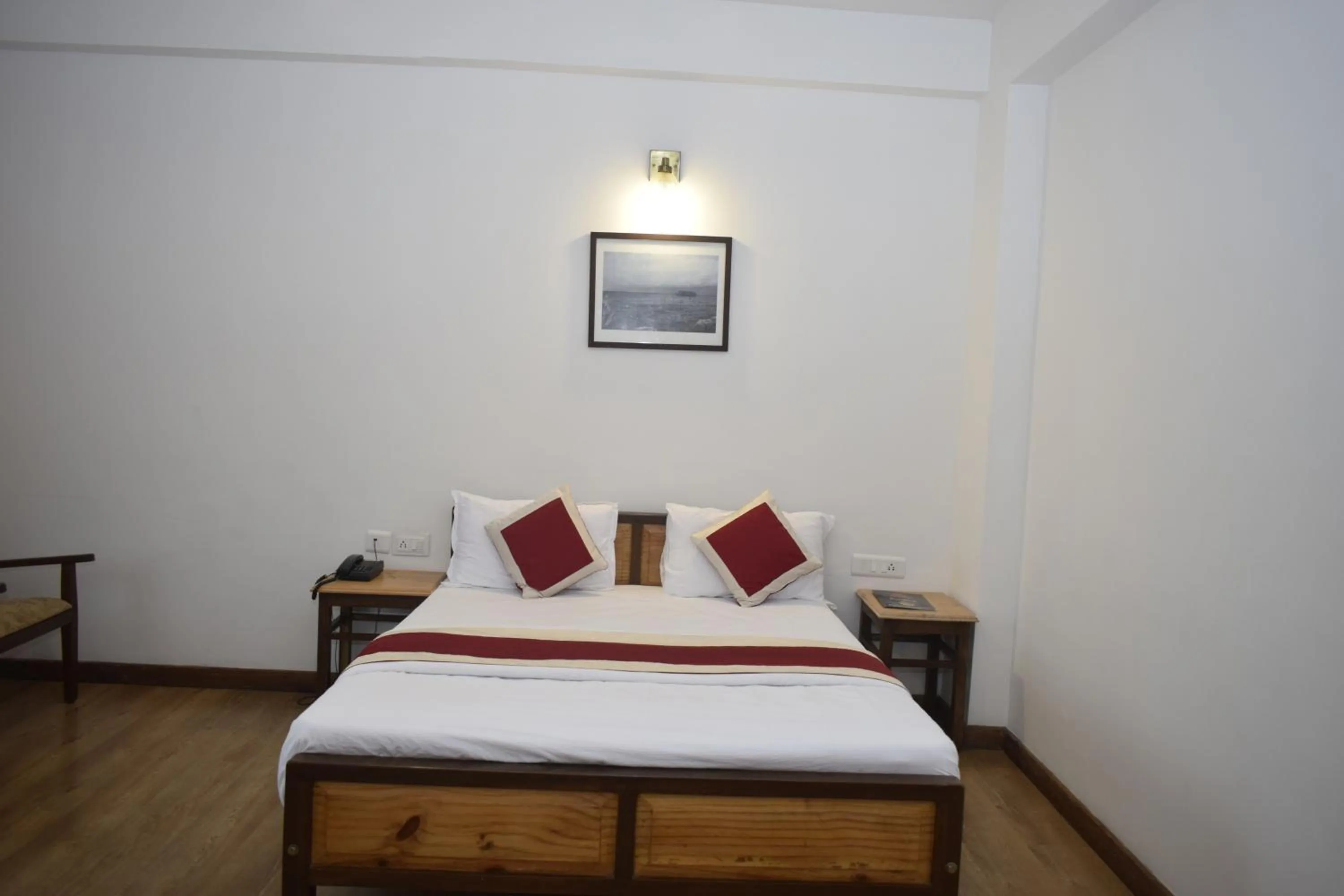 Photo of the whole room, Bed in Altius Nest Hotel