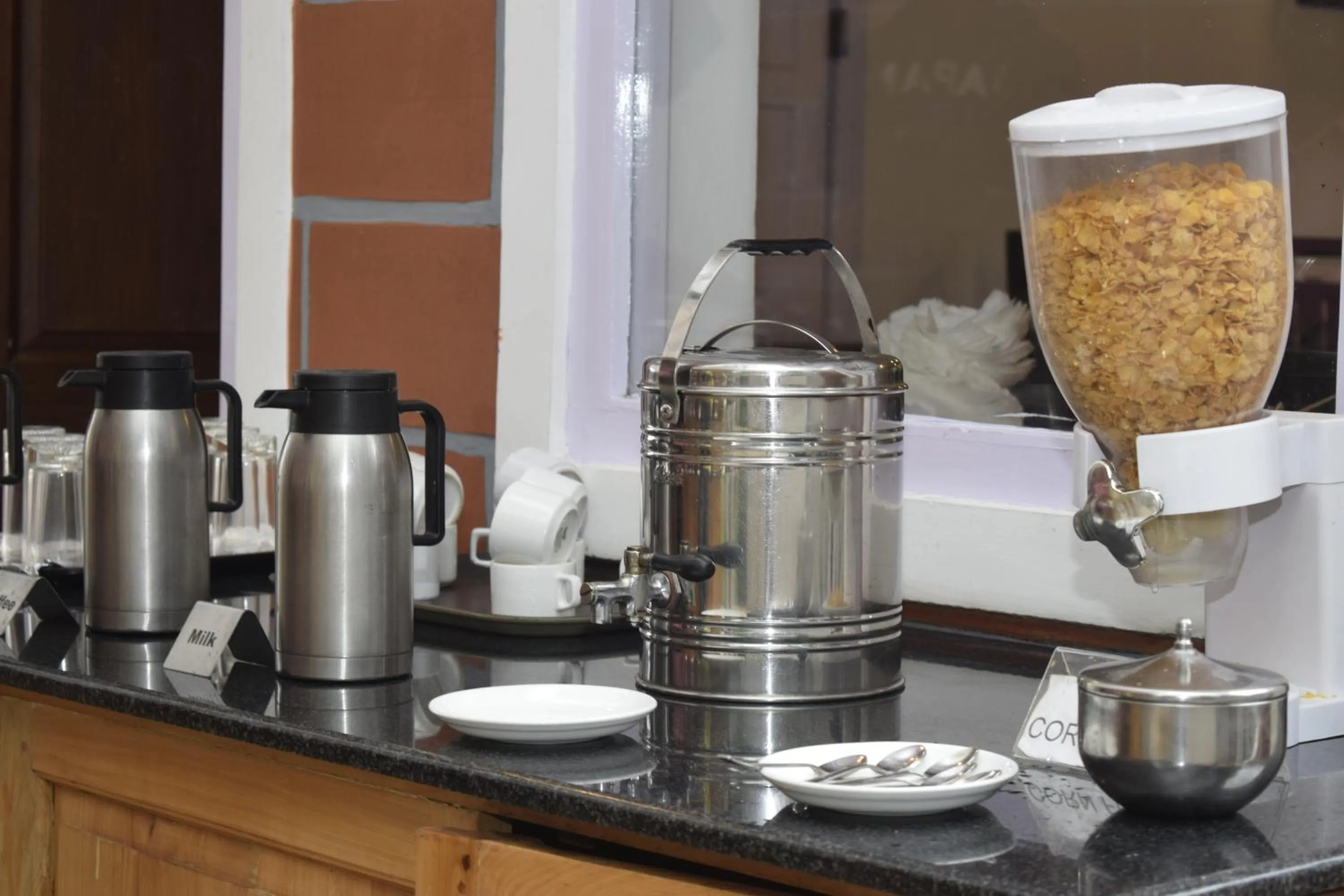 Coffee/tea facilities in Altius Nest Hotel
