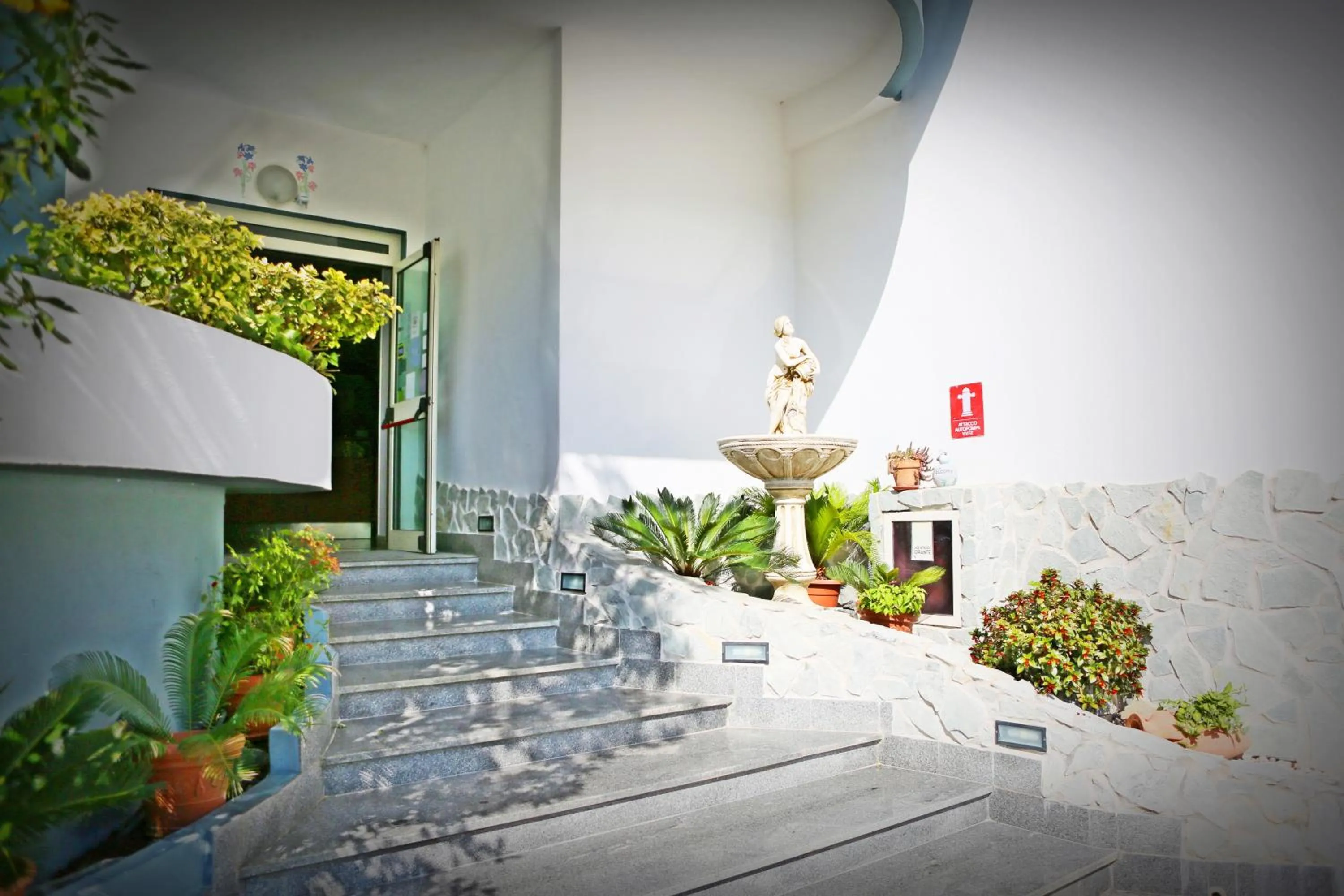 Facade/entrance in Hotel Blu Eden